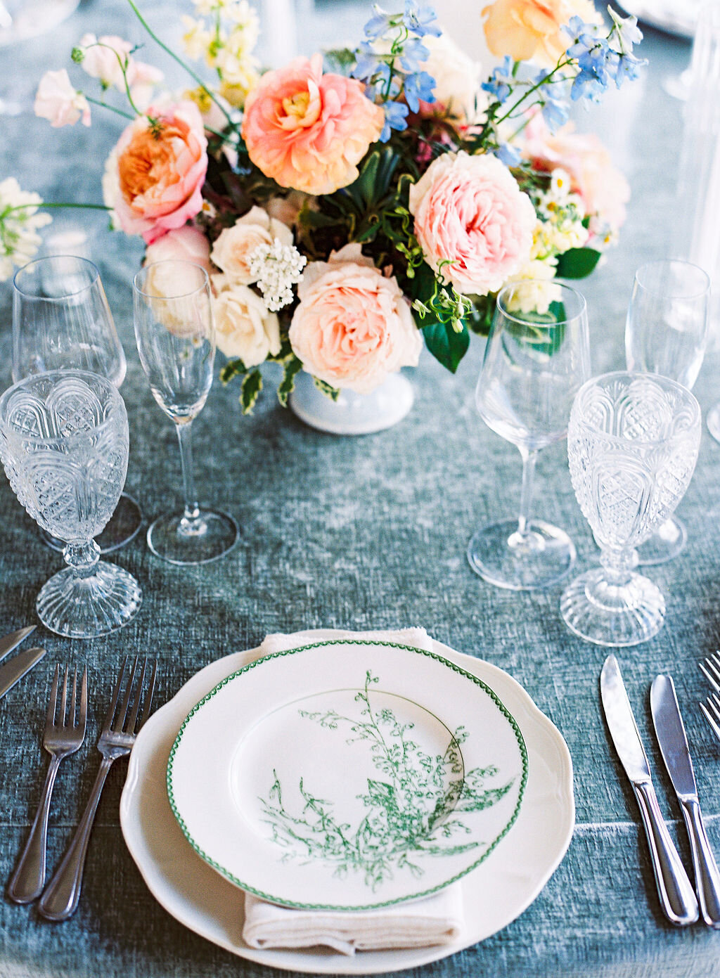 Plates-1025