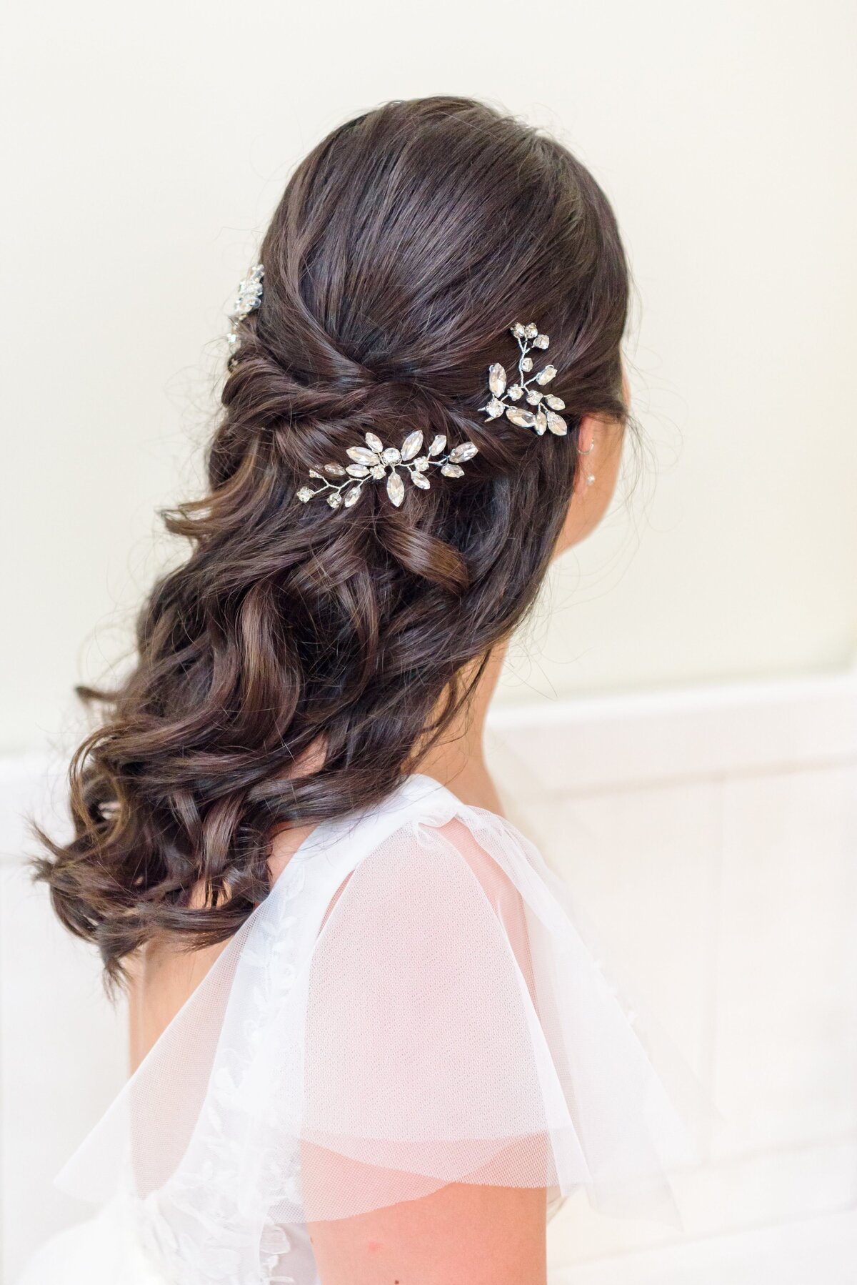 medium-length-bridal-hair-ideas
