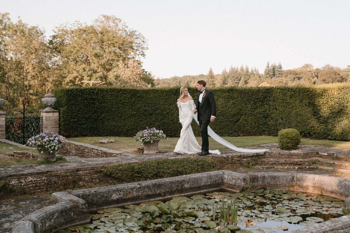 Flora_And_Grace_Analog_35mm_Editorial_Wedding_Photographer (1 von 1)-30