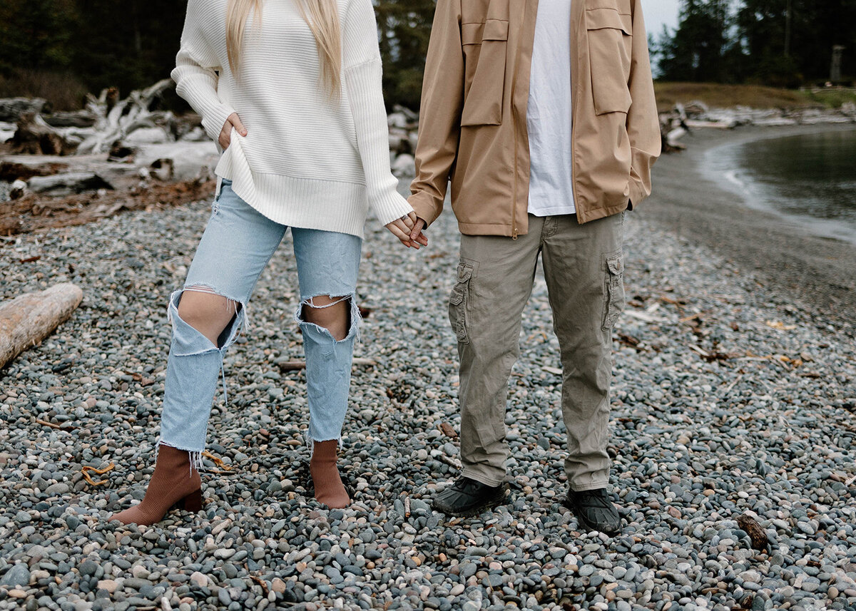 Ashlynn Shelby Photography _ Deception Pass Engagement Shoot-1