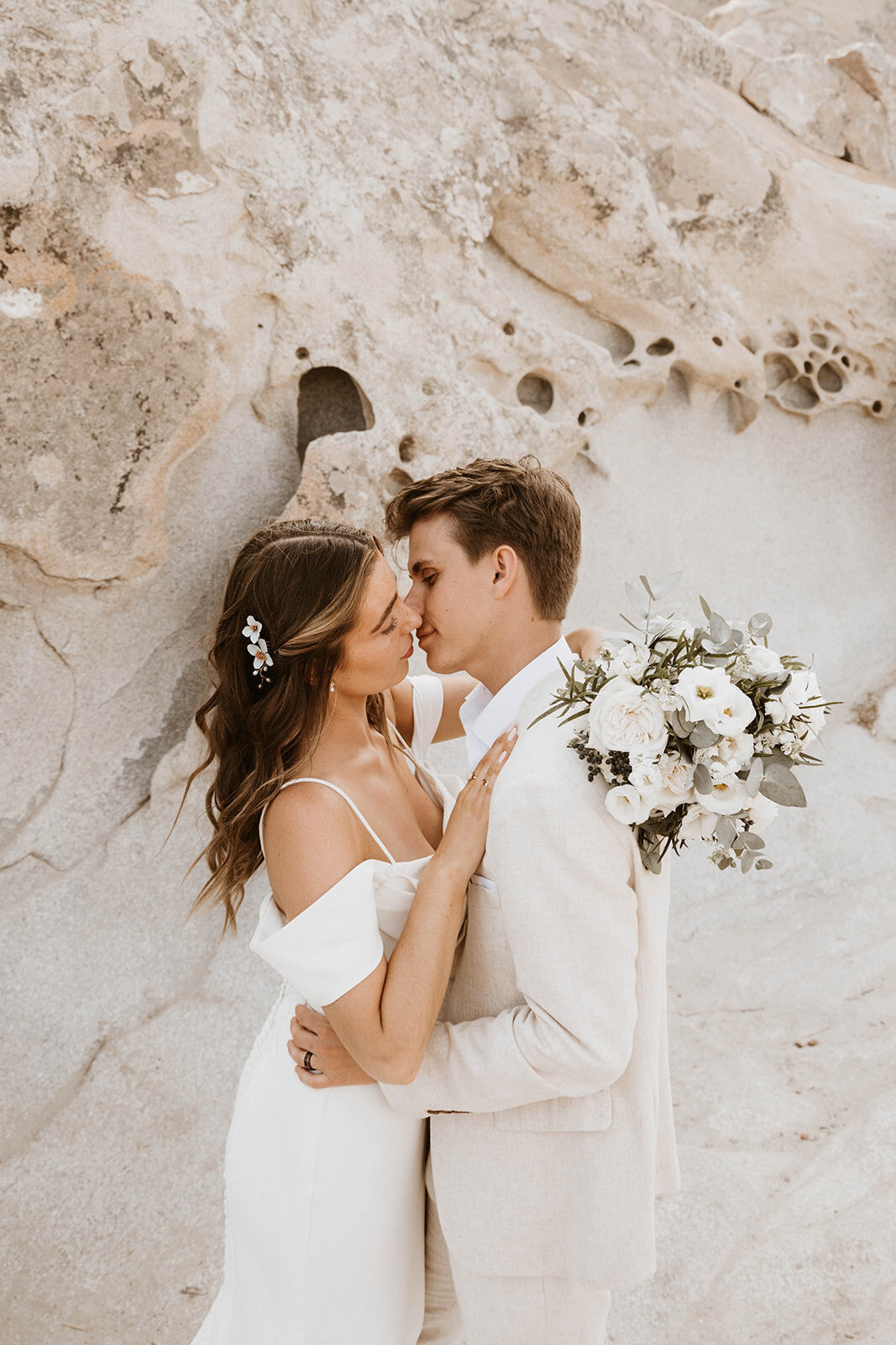 kolymbithres-beach-wedding-dress