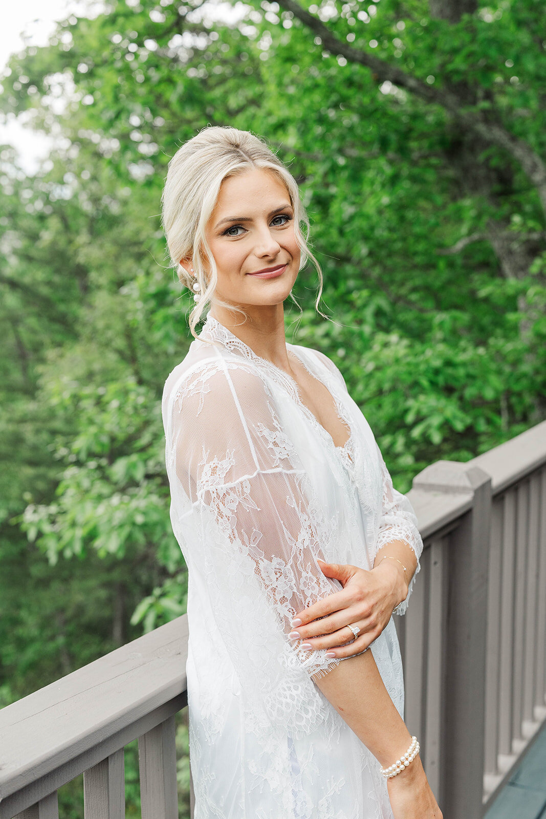 Hix-Wedding-Swan-Lake-Overlook-SNEAKPEEK-16