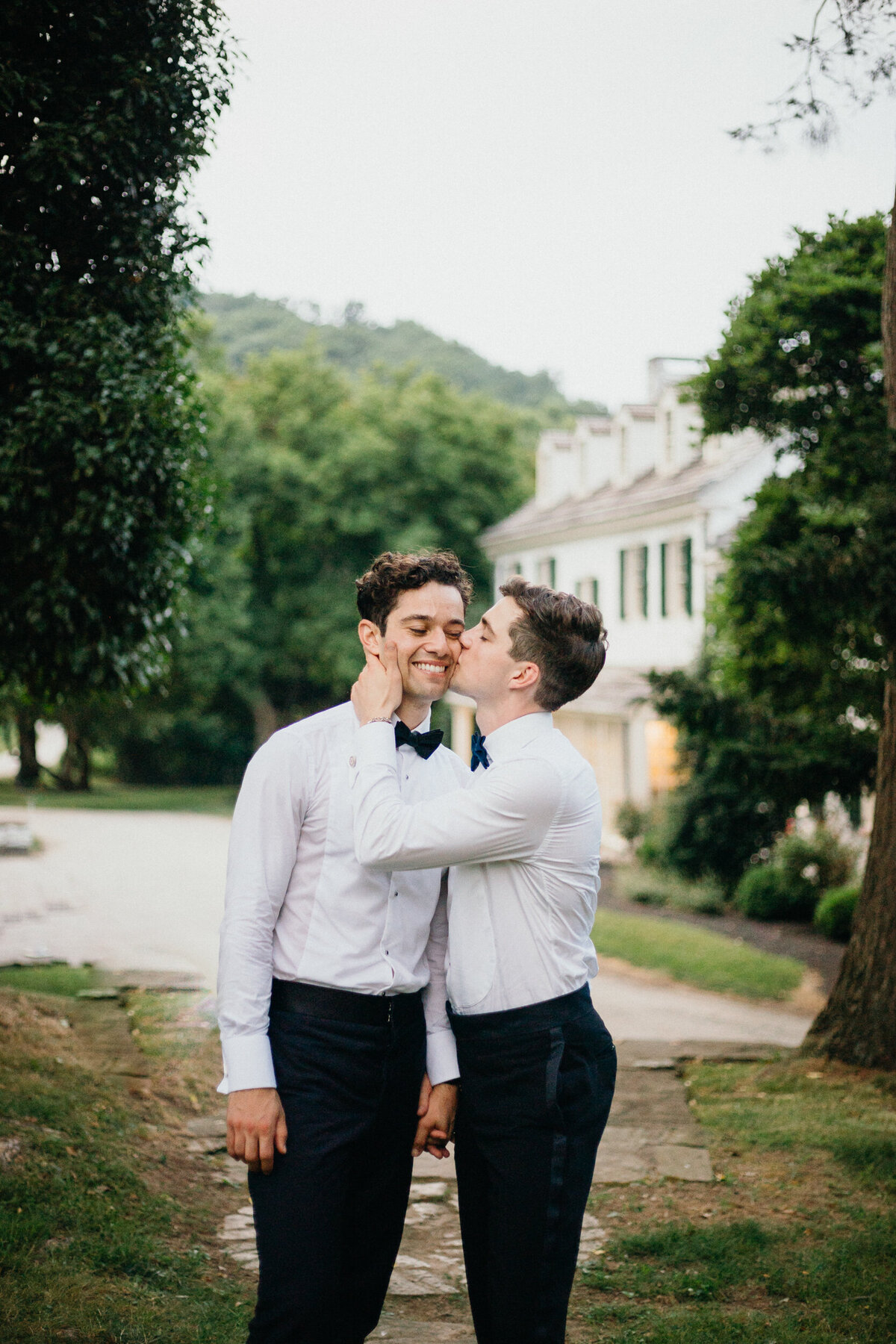 15-lgbtq-wedding-photographer-philly