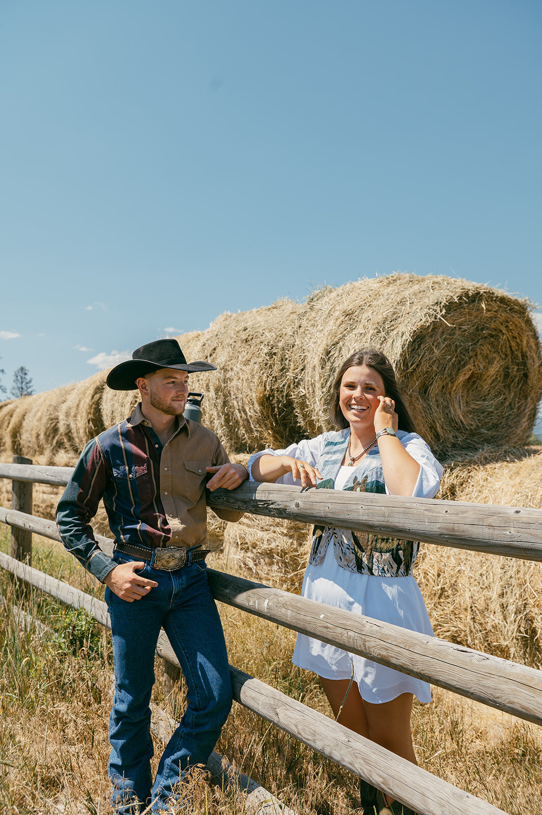 presley-gray-photo-haybale-forest-montana-elopement-7533