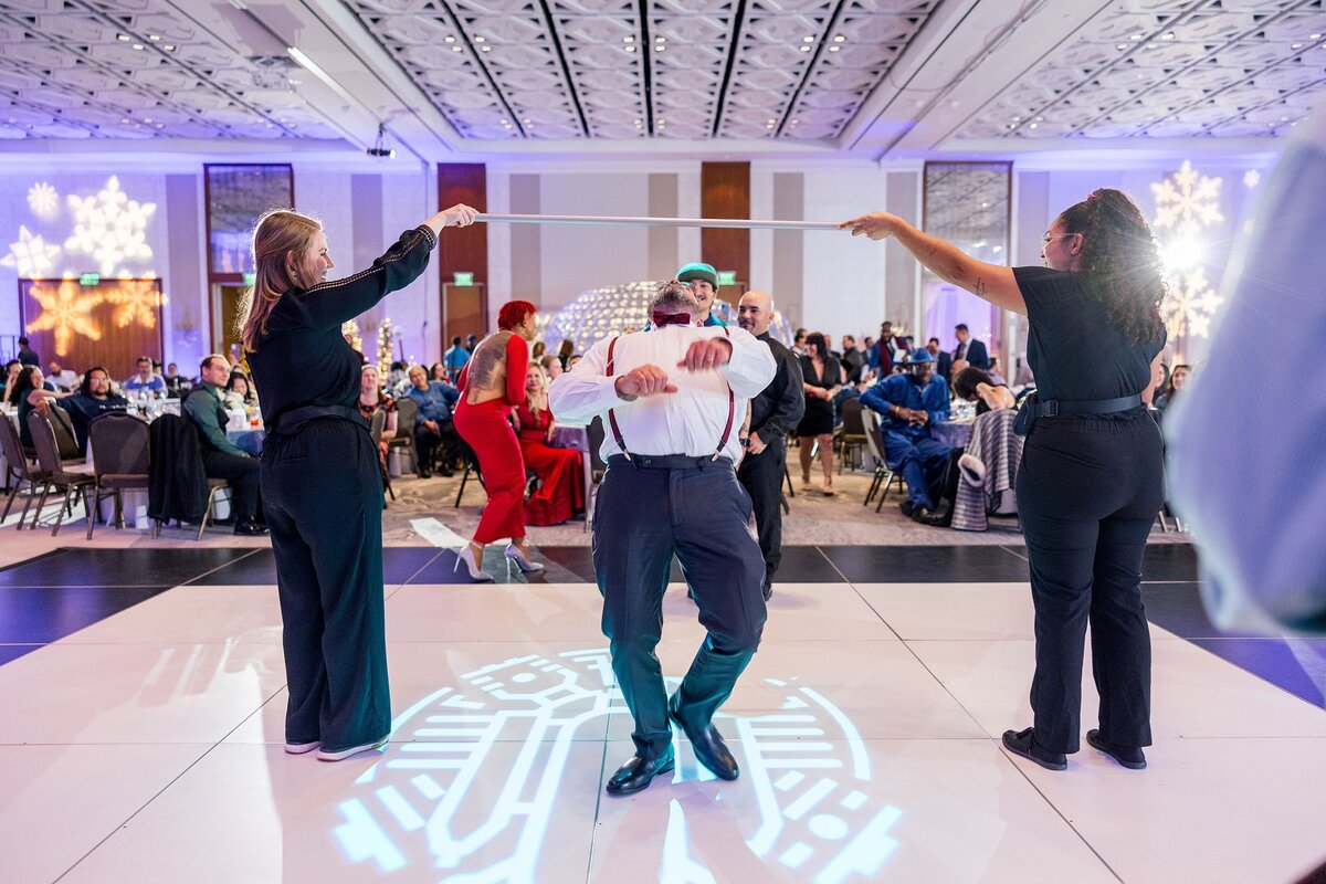 Virginia-Wedding-Planner-Bauer-Compressors-Holiday-Party-51