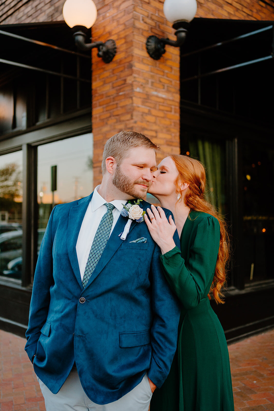 bishop-arts-dallas-elopement-225