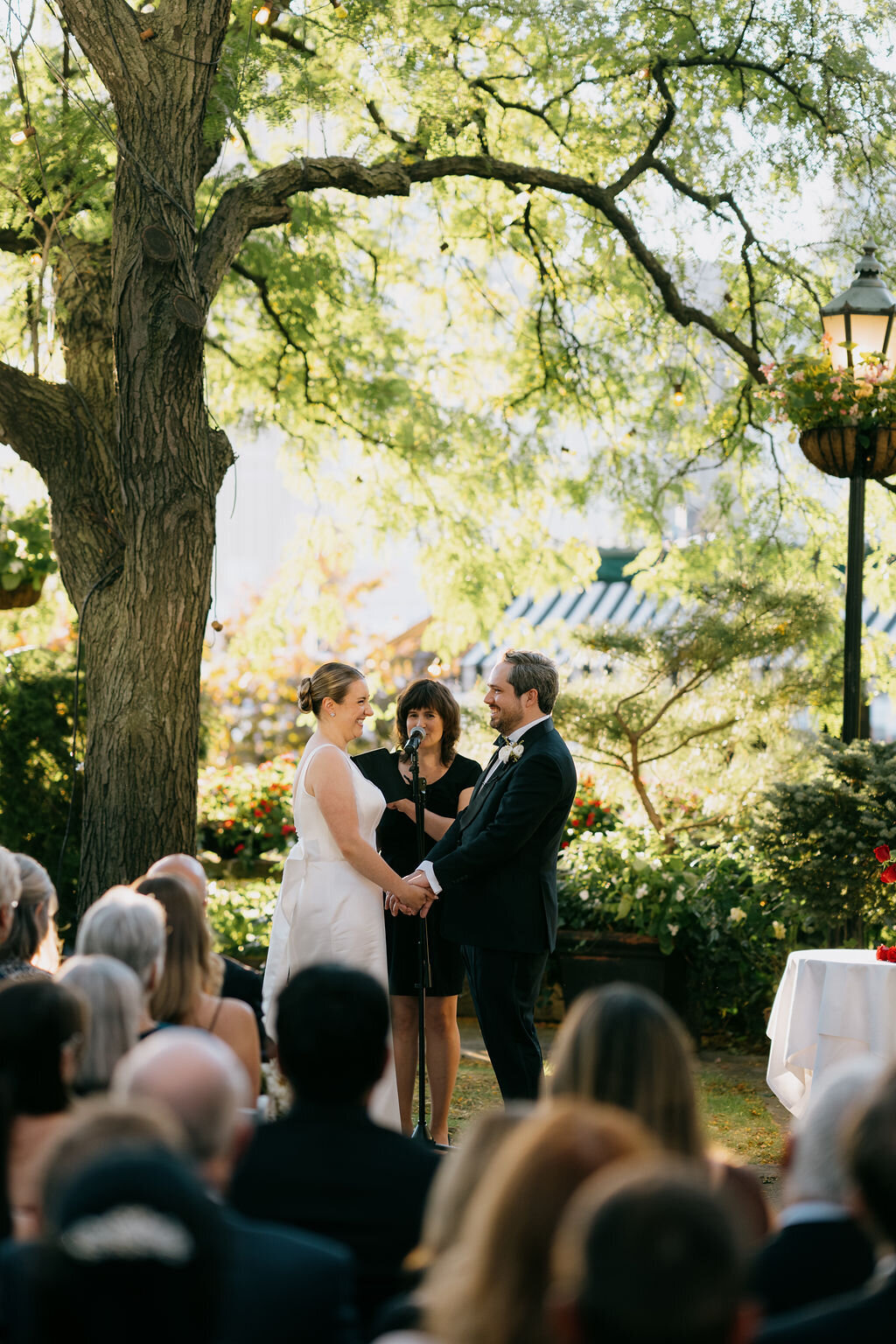 Sarah-brennan-events-wedding-in-brooklyn-the-river-cafe-451
