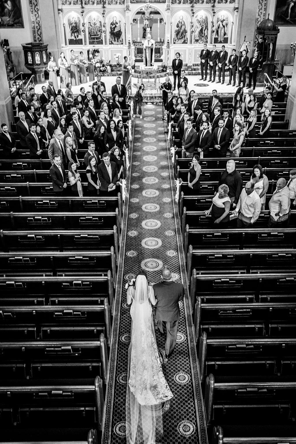 bride-walking-down-aisle-chicago