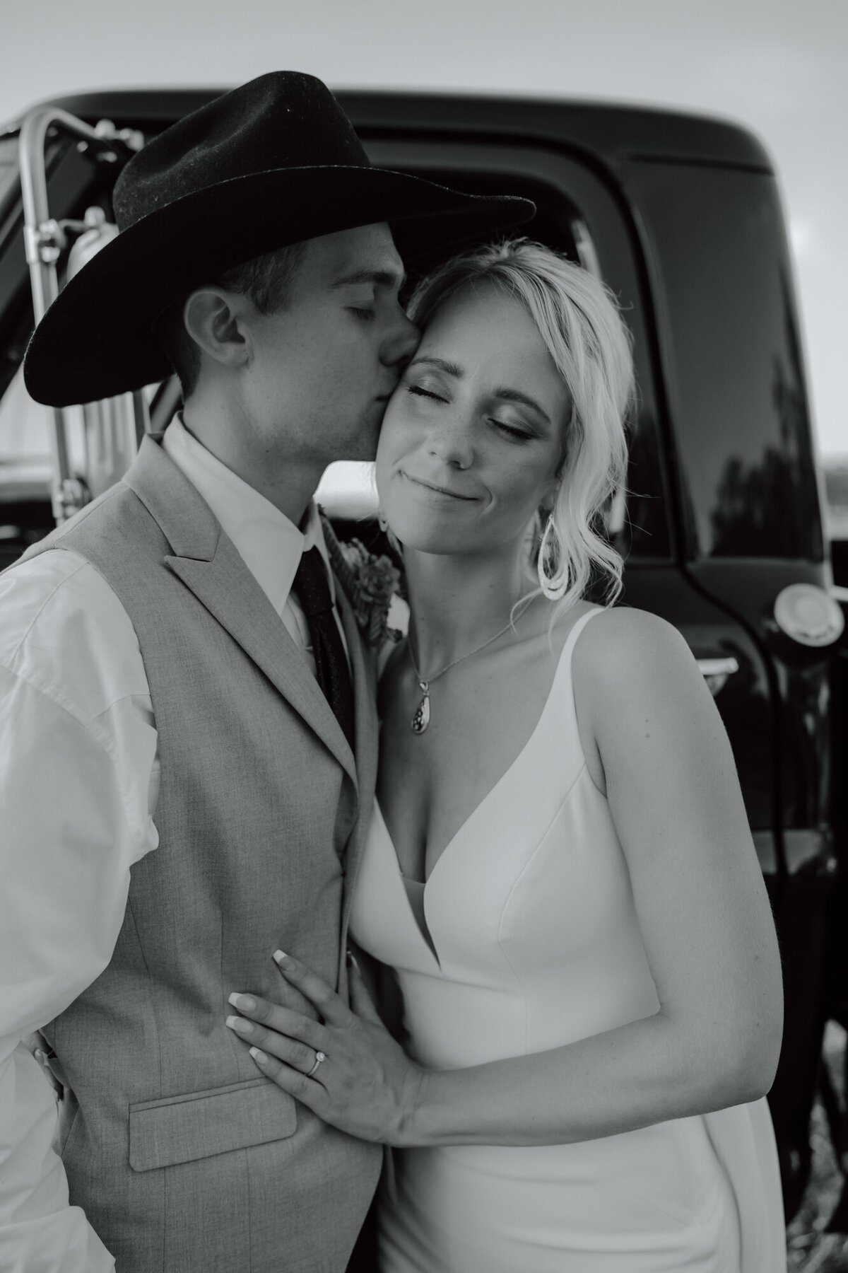 morrisonweddinggoldenhour-11