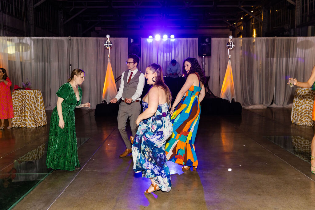 Kelsey_Nick_Wedding_13_Dancing-53