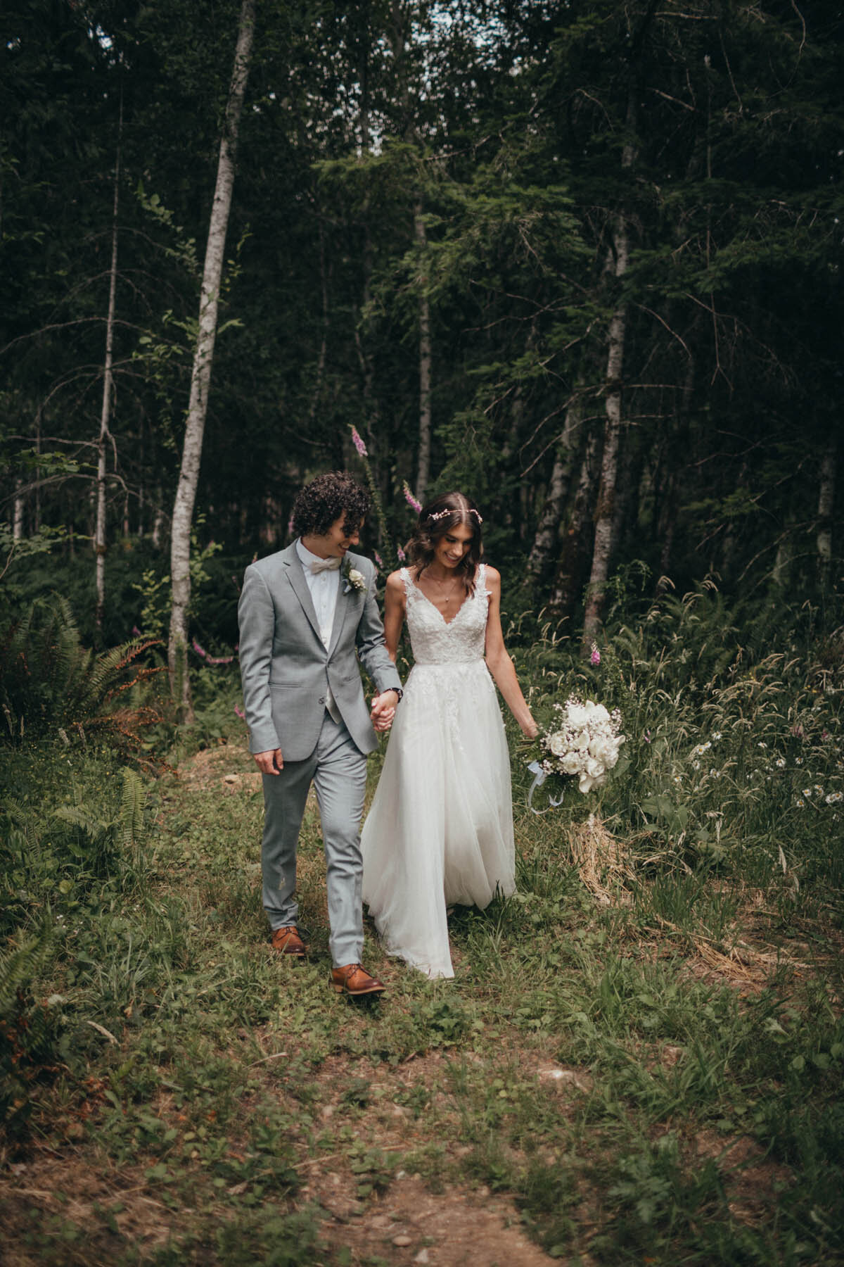 moments-and-mountains-photo-and-film-olympia-lacey-tacoma-wedding-tumwater-JI (242 of 66)