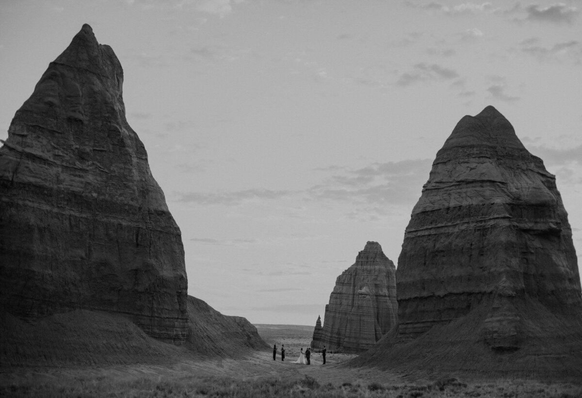Couple elopes in Capitol Reef National Park