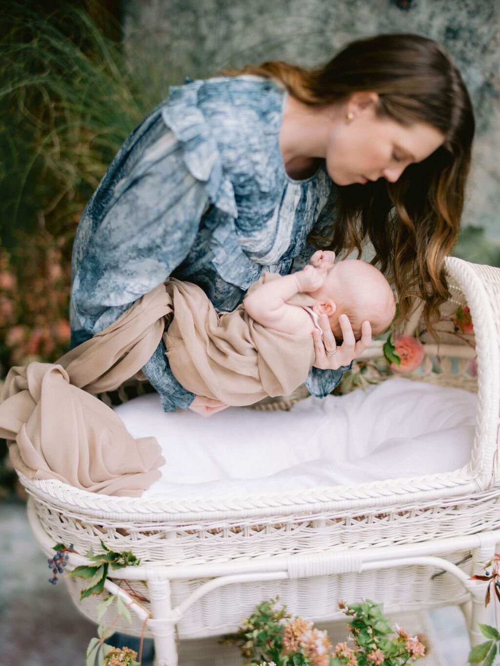 NikkiSanterre_EastCoastLuxuryMotherhoodPhotography_MotherhoodElevatedWorkshop-237