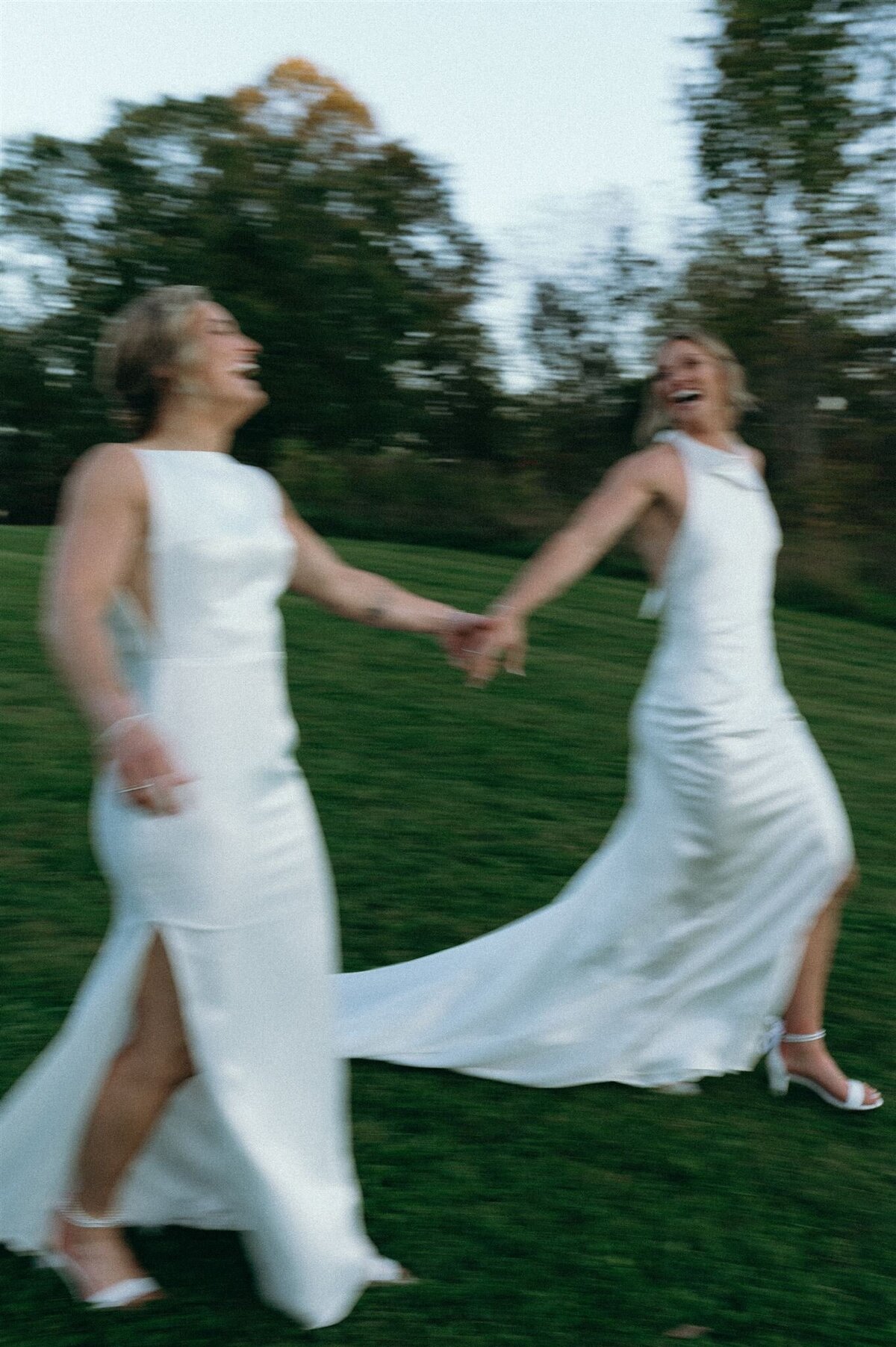 marie-philip-poulin-laura-stacey-julia-garcia-prat-montreal-wedding-photographer-90_websize