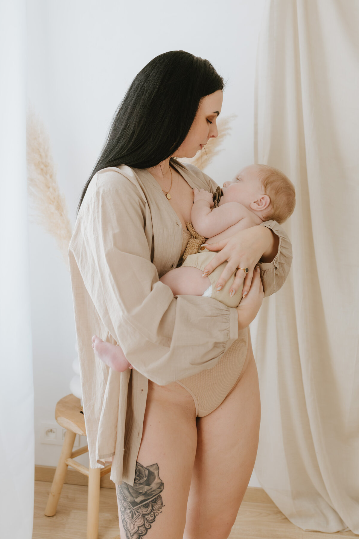 Intimate motherhood - Pictures by Jess - Sint-Niklaas