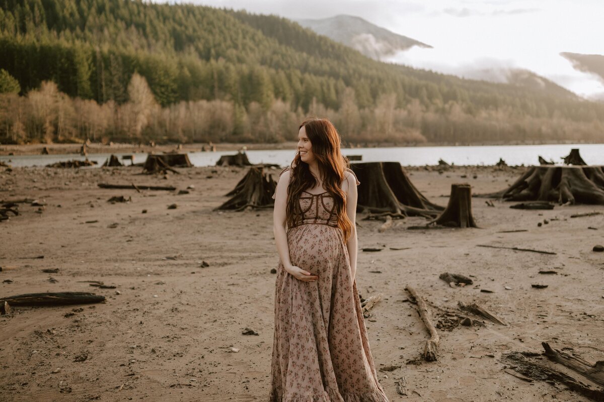 Tacoma Maternity Photographer