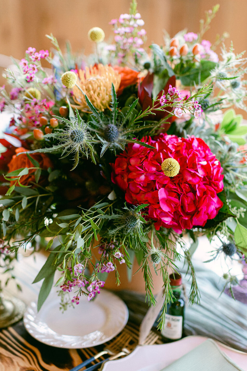 colorful-wedding-reception-florals