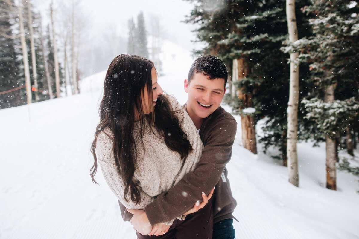 Telluride engagement session in the snow.