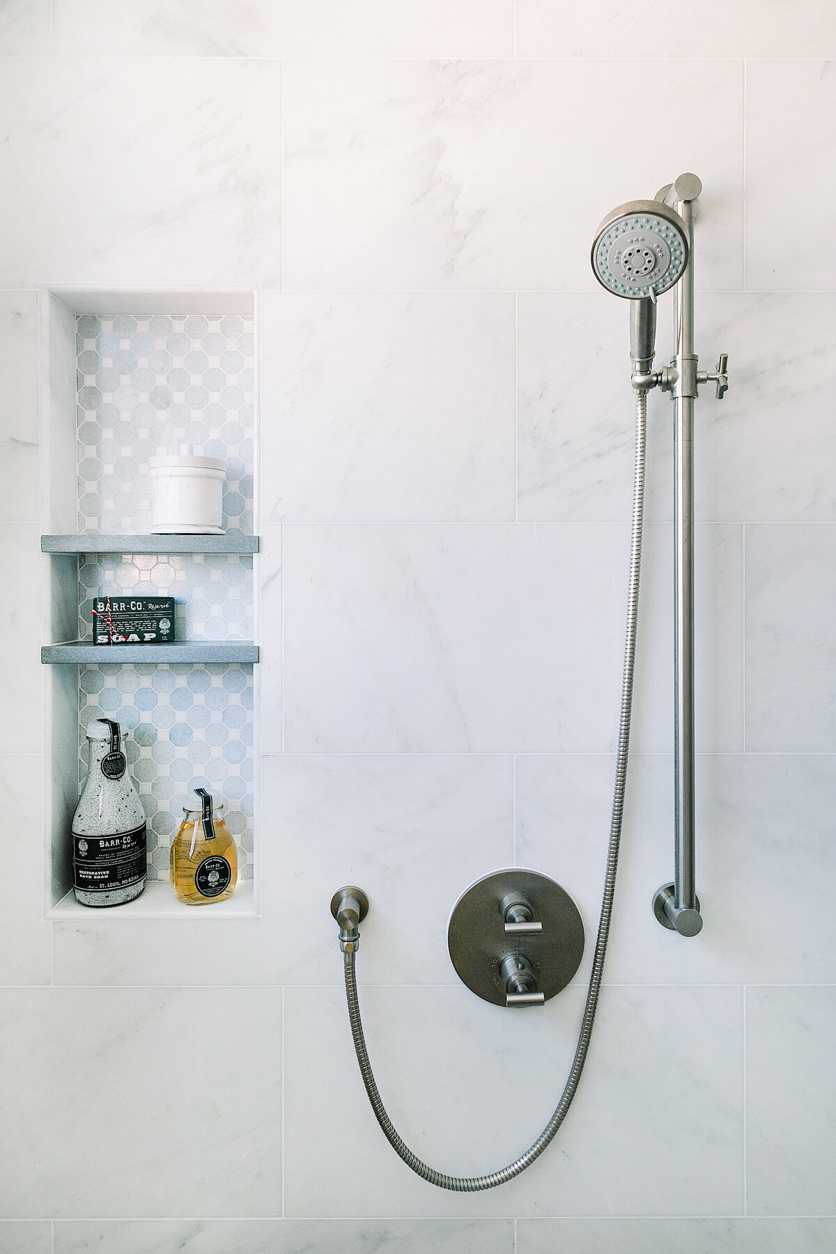 Interiors-By-Alison-Surf-House2