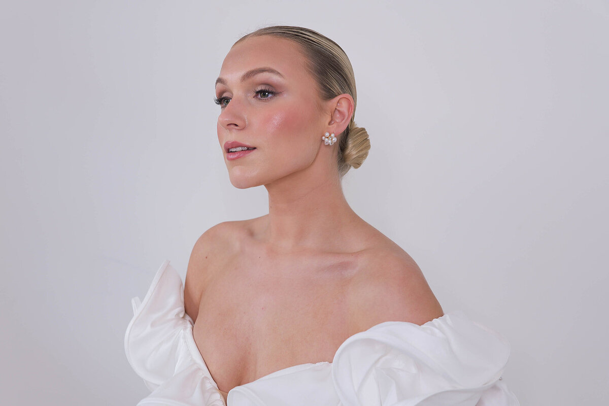 LUXURY-BRIDAL-MAKEUP-LONDON-BRIDES-BY-DEMI