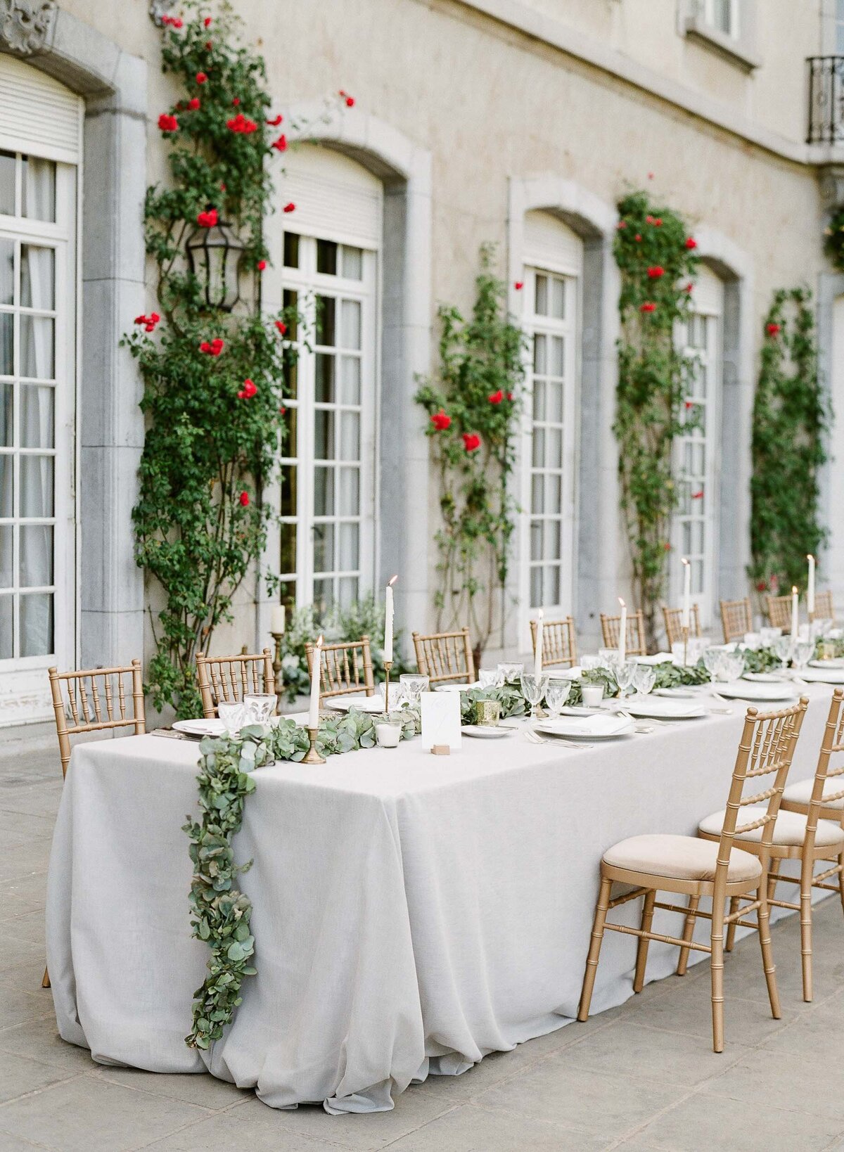 37-Alexandra-Vonk-photography-Chateau-de-la-hulpe-wedding-dinner