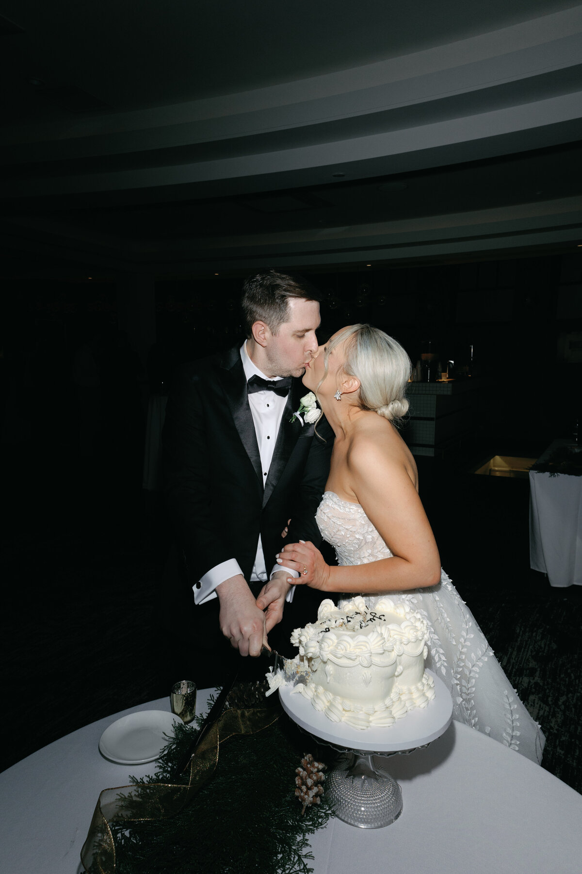 Kultured Photography Cincinnati Wedding Photographer WTSP-107
