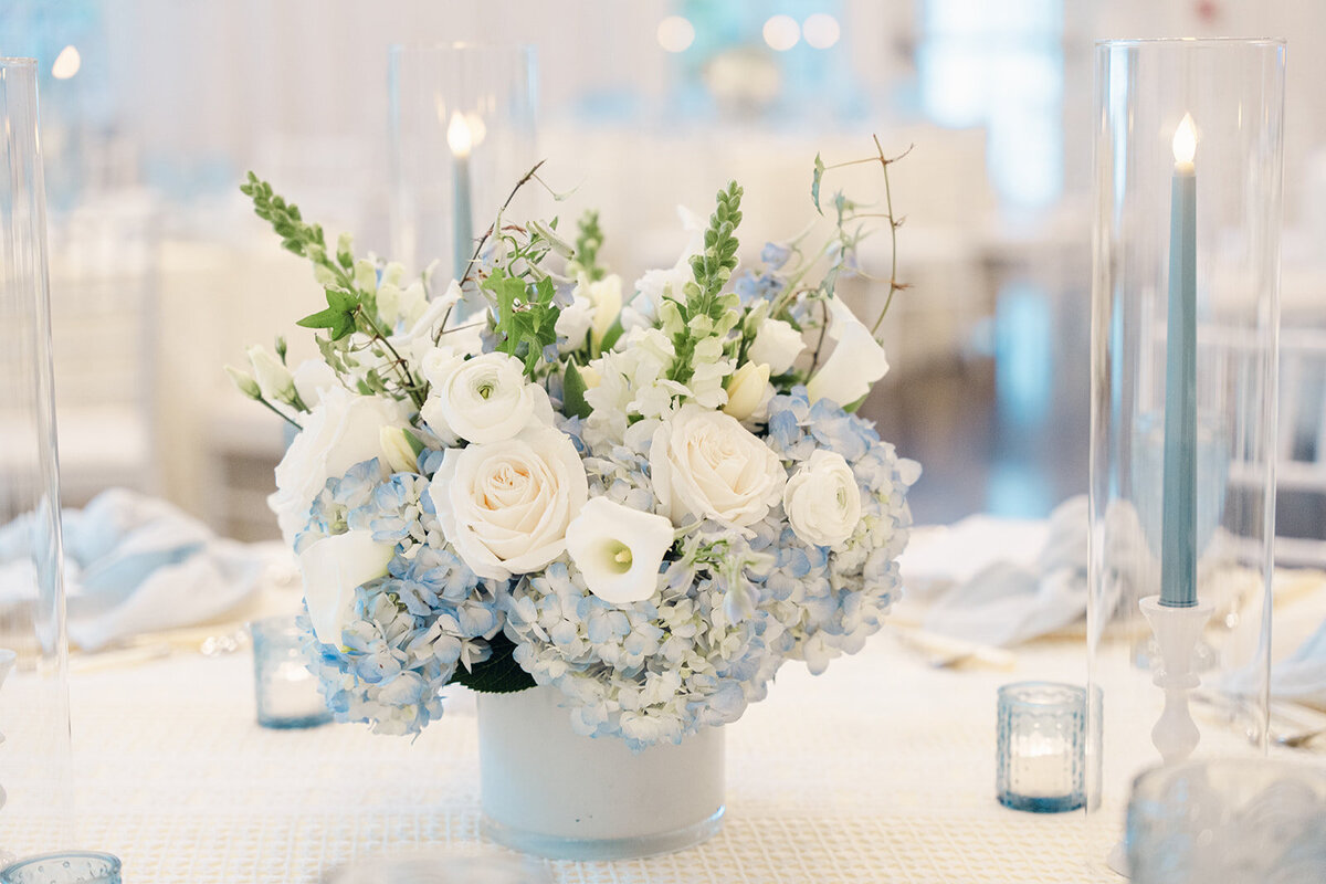 baby-shower-centerpiece-at-lakeview-pavilion-ma-2