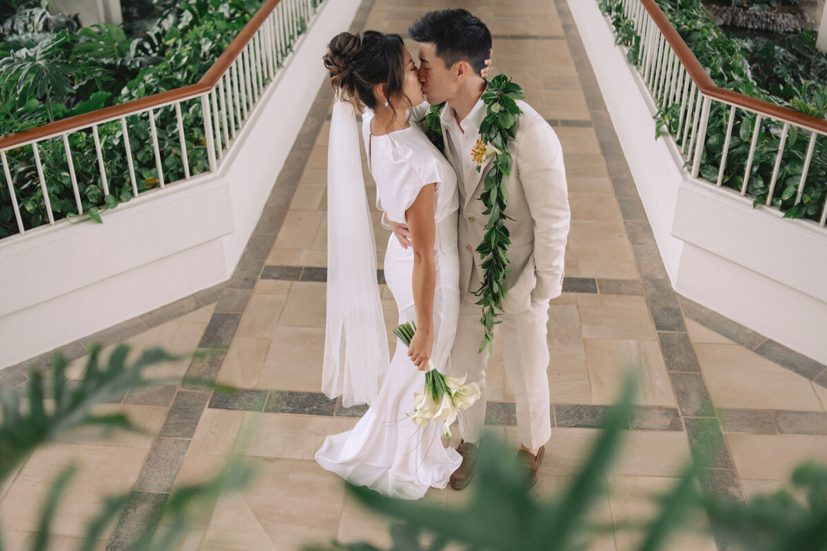 four_seasons_resort_oahu_ko_olina_wedding_picture_21