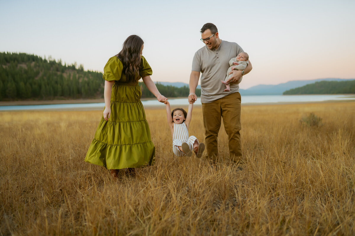 Lake Tahoe-Family-Photographer-79