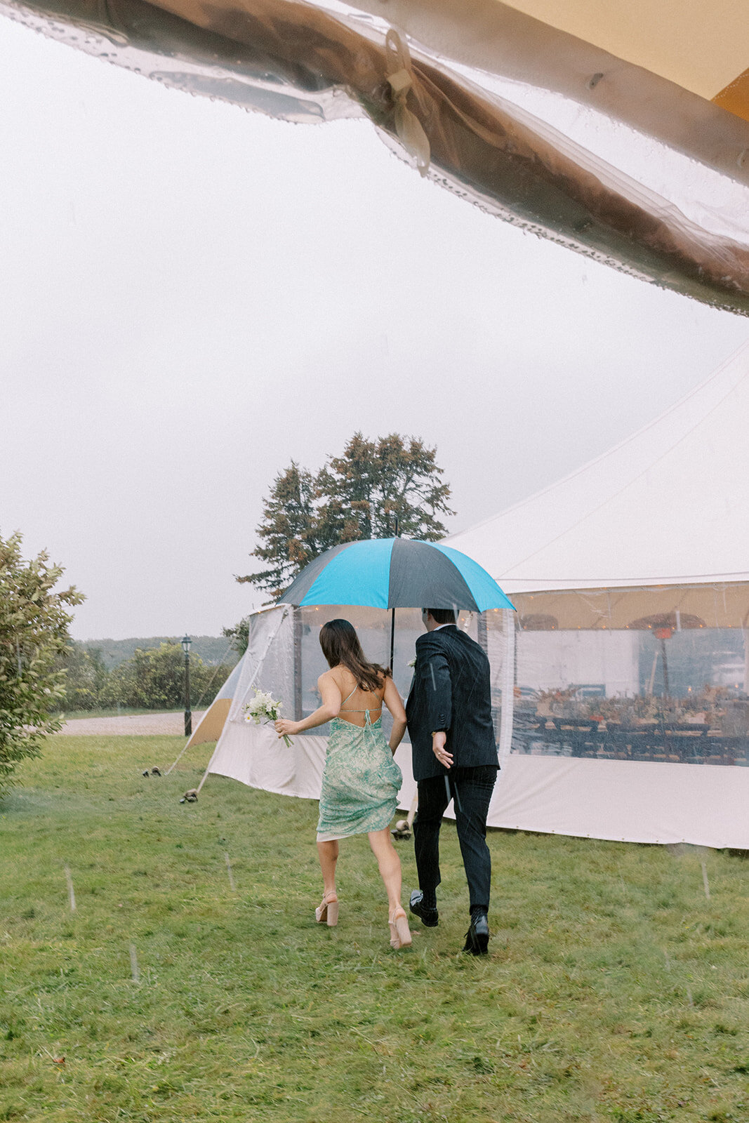 Martha_s Vineyard Edgartown Wedding Photos-By Halie Wedding Photography-IT20230923-FINAL-958
