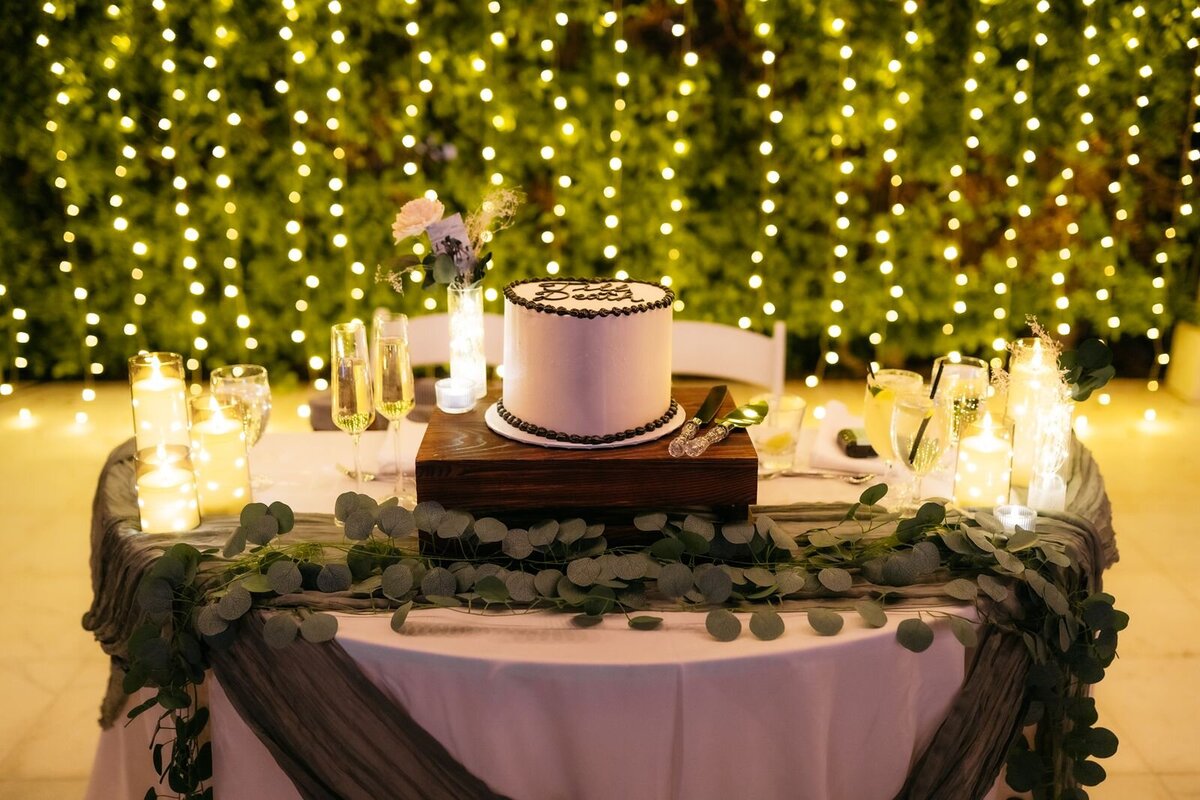 Monique and Van Sneek Peek-24