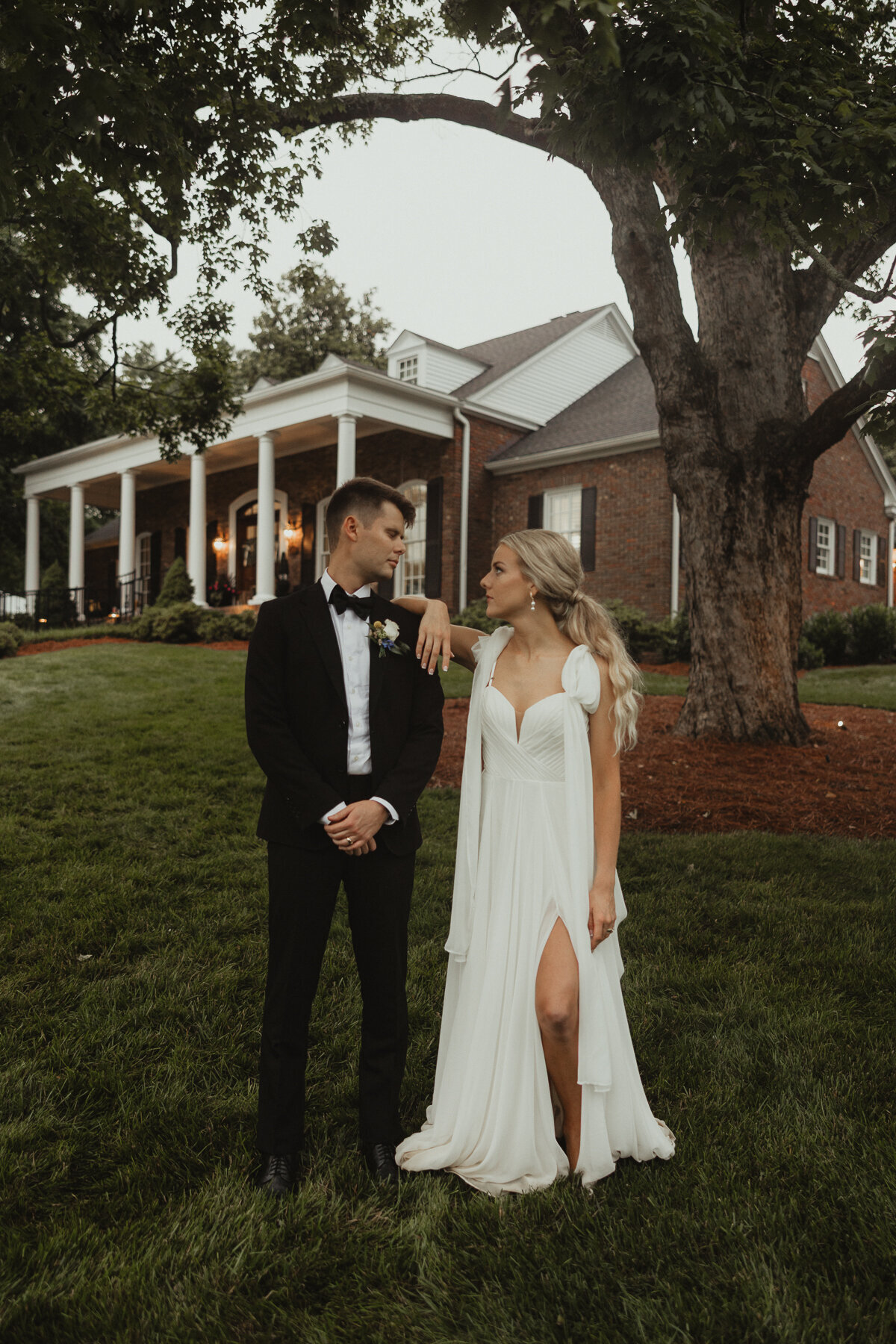 kansascitytravelingweddingphotographer-143