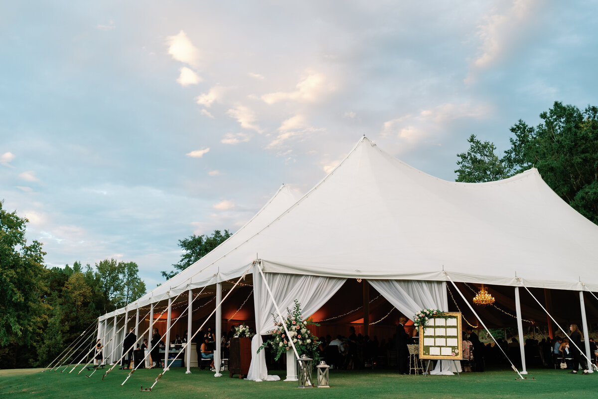 Madison+Winn_Wedding_FoxtailCo-941