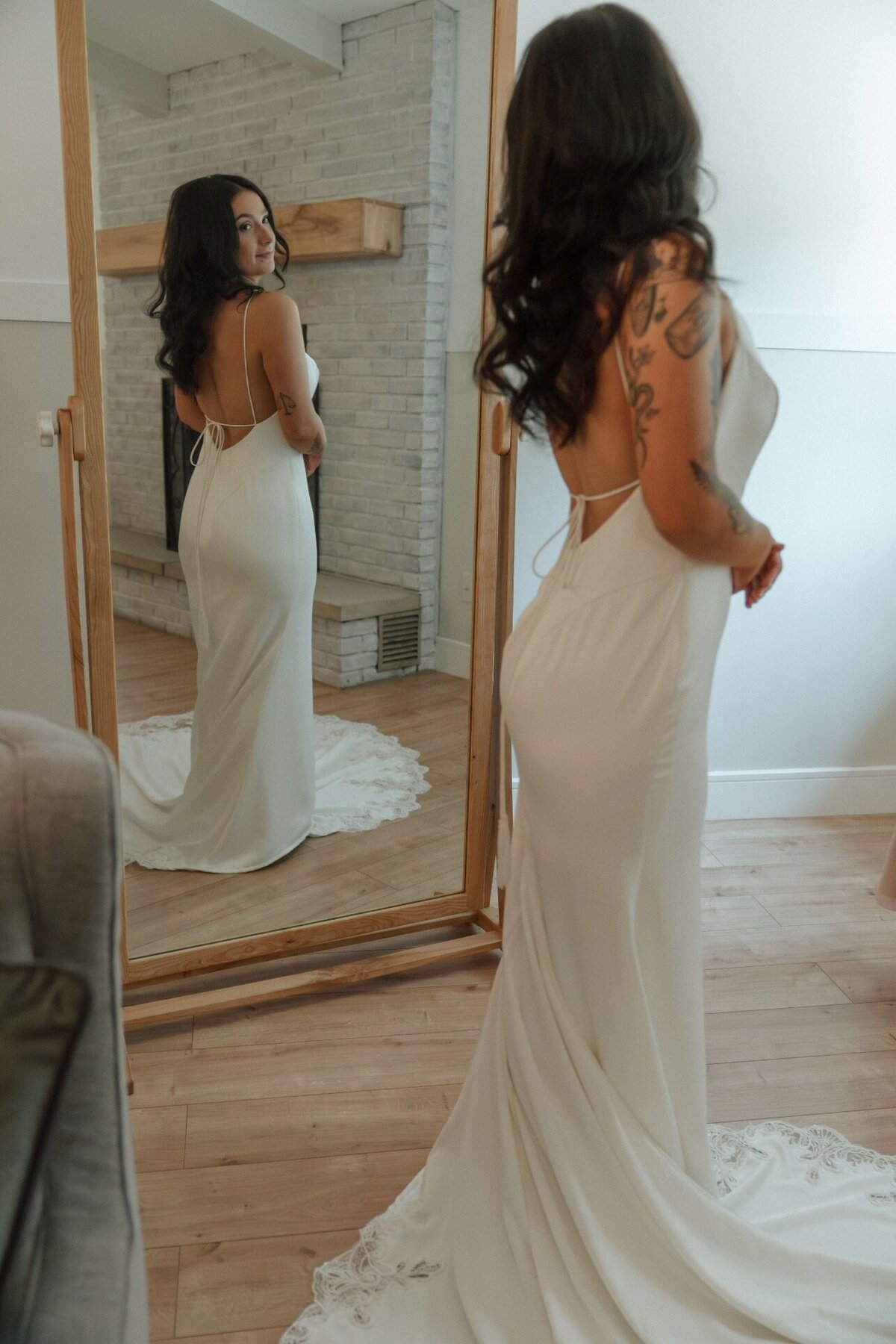 Copy of The_Brook_Wedding_Venue_Dress_Mirror_Look2
