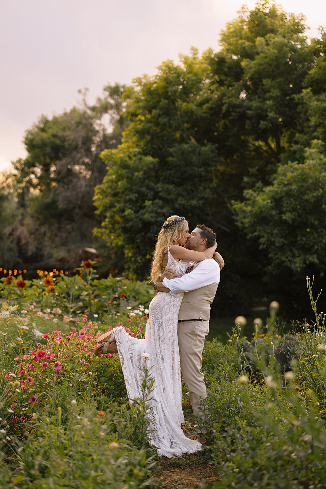 Liz Osban Photography Della Terra Mountain Chateau Estes Park Wedding Venue Denver Colorado Photographer Planner Videographer RMNP Wyoming Wy Grand Teton Jacksonhole Jackson LGBTQ Cabo Hotel Rui San Lucas Mexico Destination Wedding Elopement5