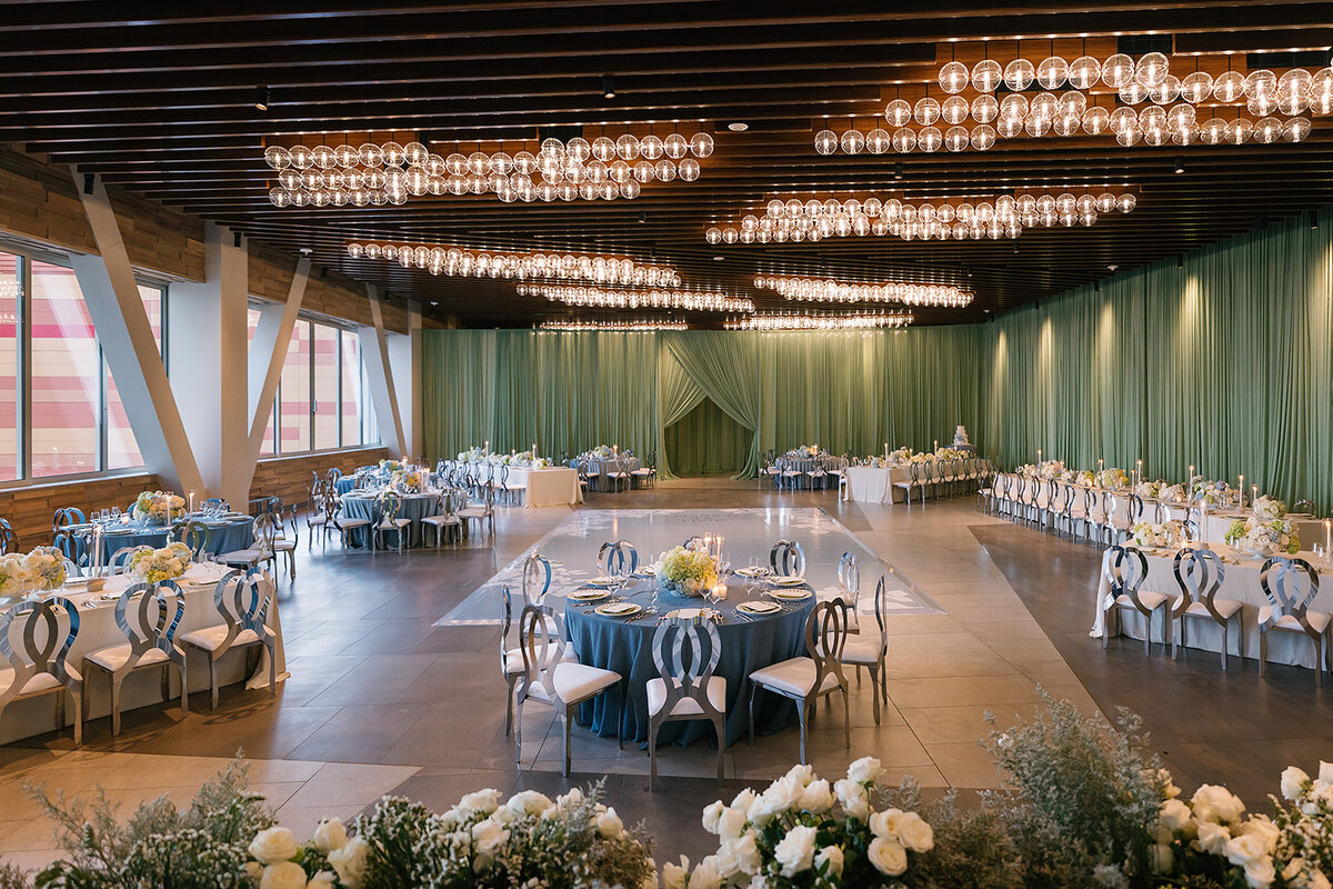 Modern-spring-wedding-reception-blue-green-aria-las-vegas (1600 of 2547)