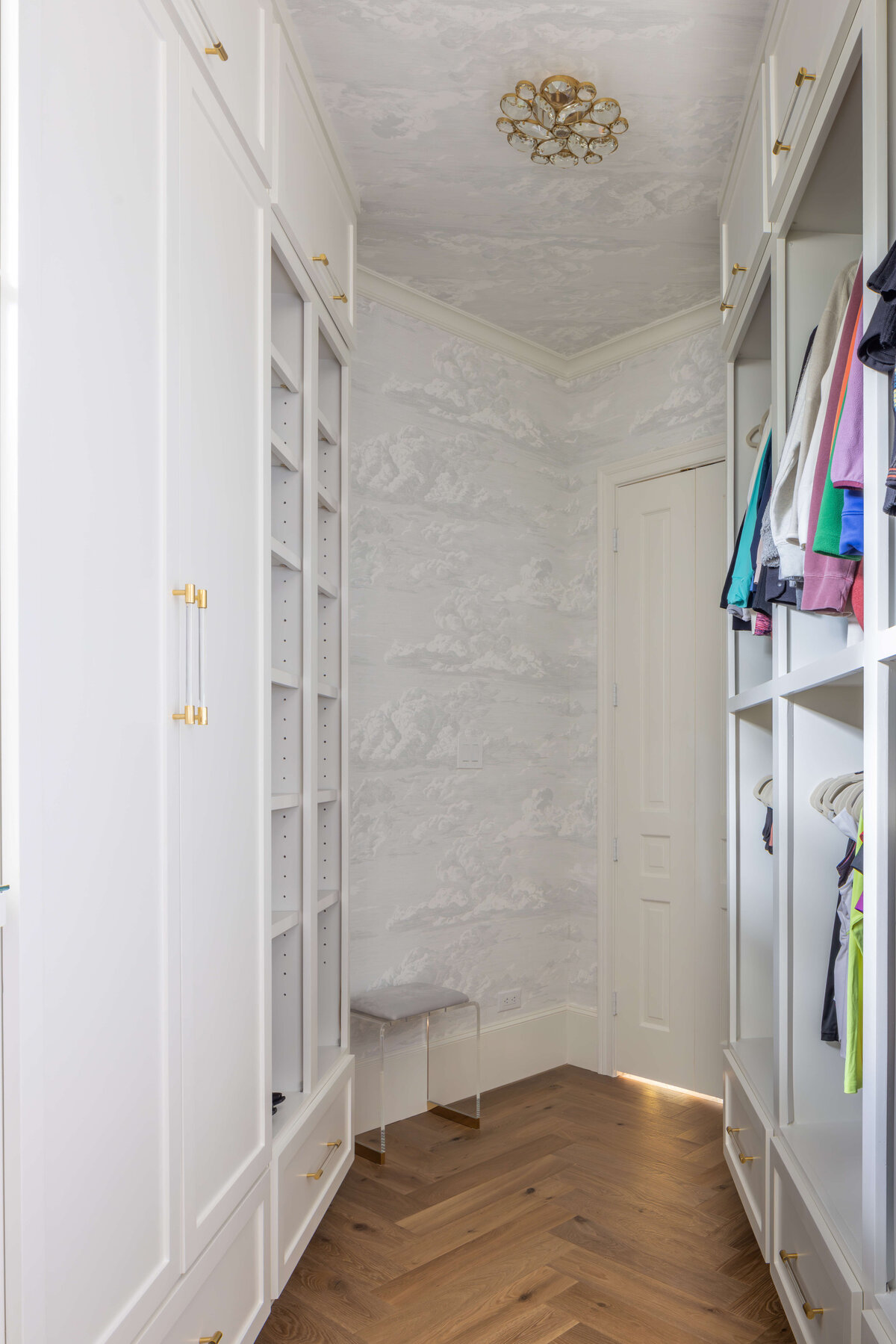 kyleen-bushroe-the-woodlands-home-closet