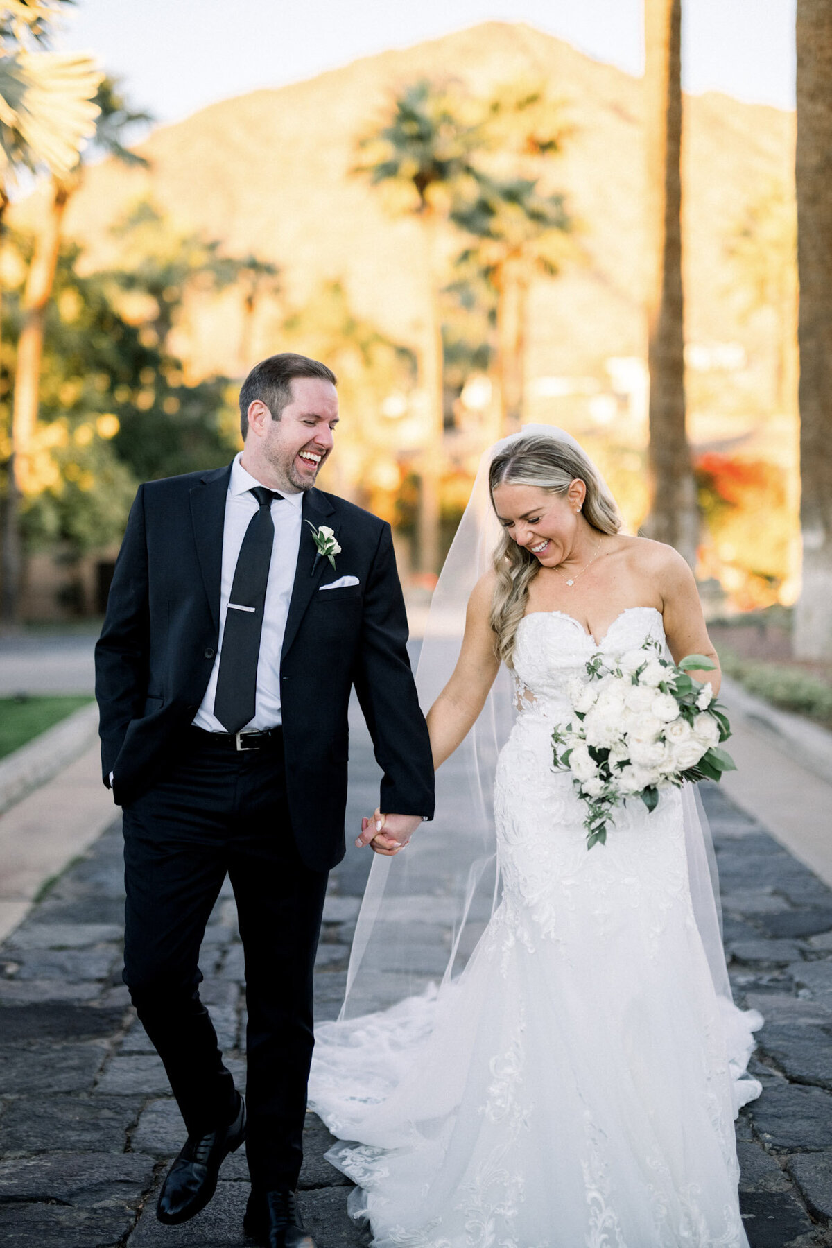 local-couples-photogrpaher-scottsdale-az