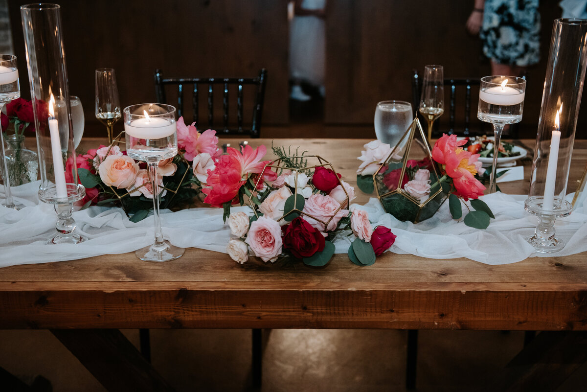 LA_Gruene_Chandlier_Wedding-659