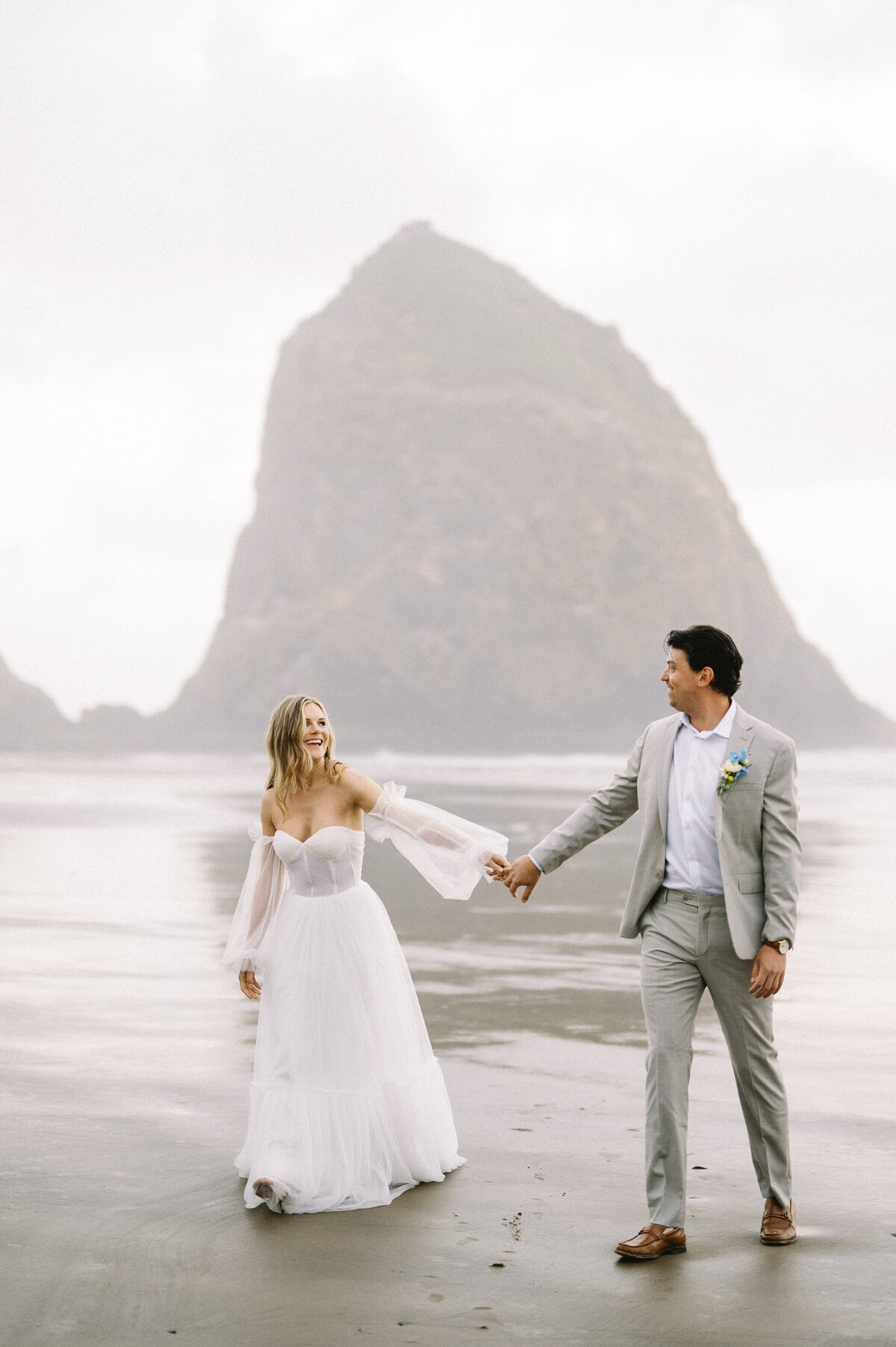 cannon-beach-oregon-elopement-5