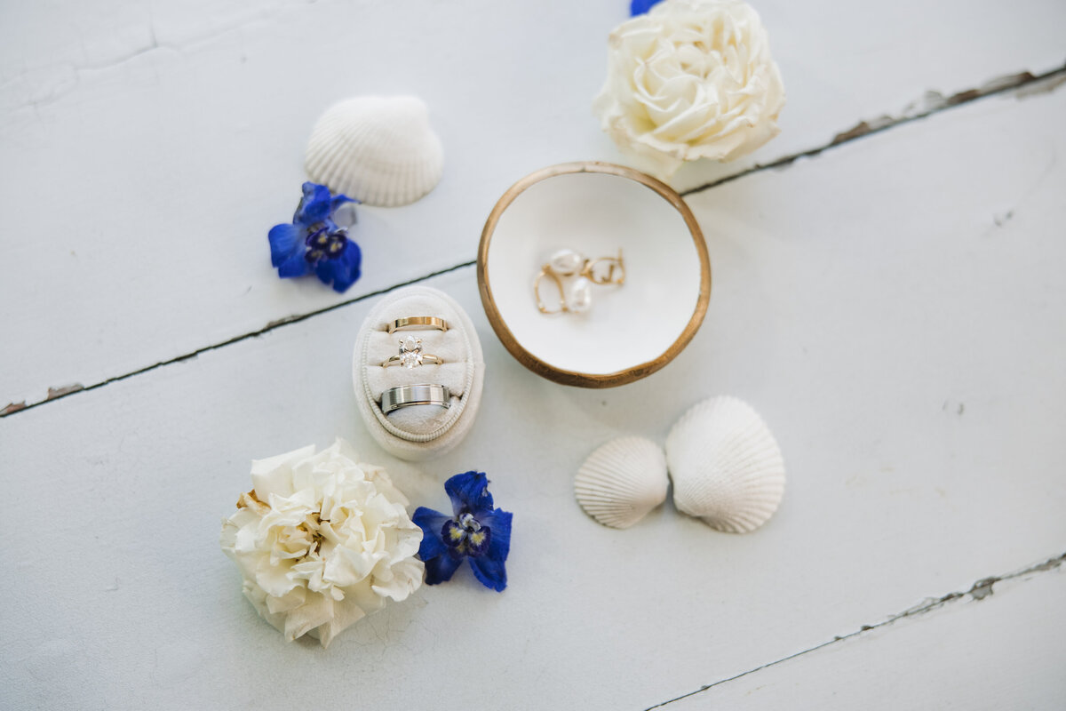 EmilyMcCaffertyPhotography_D'OlimpioWedding_SneakPeeks-16
