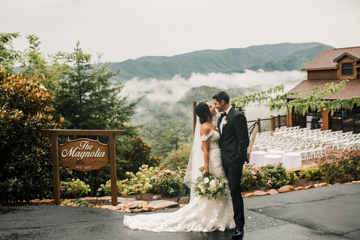 smoky-mountain-wedding-planner025 (1)