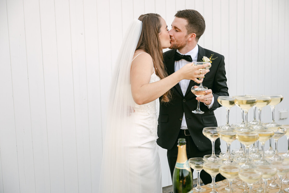 Tara-McMullen-Wedding-Photography-0094