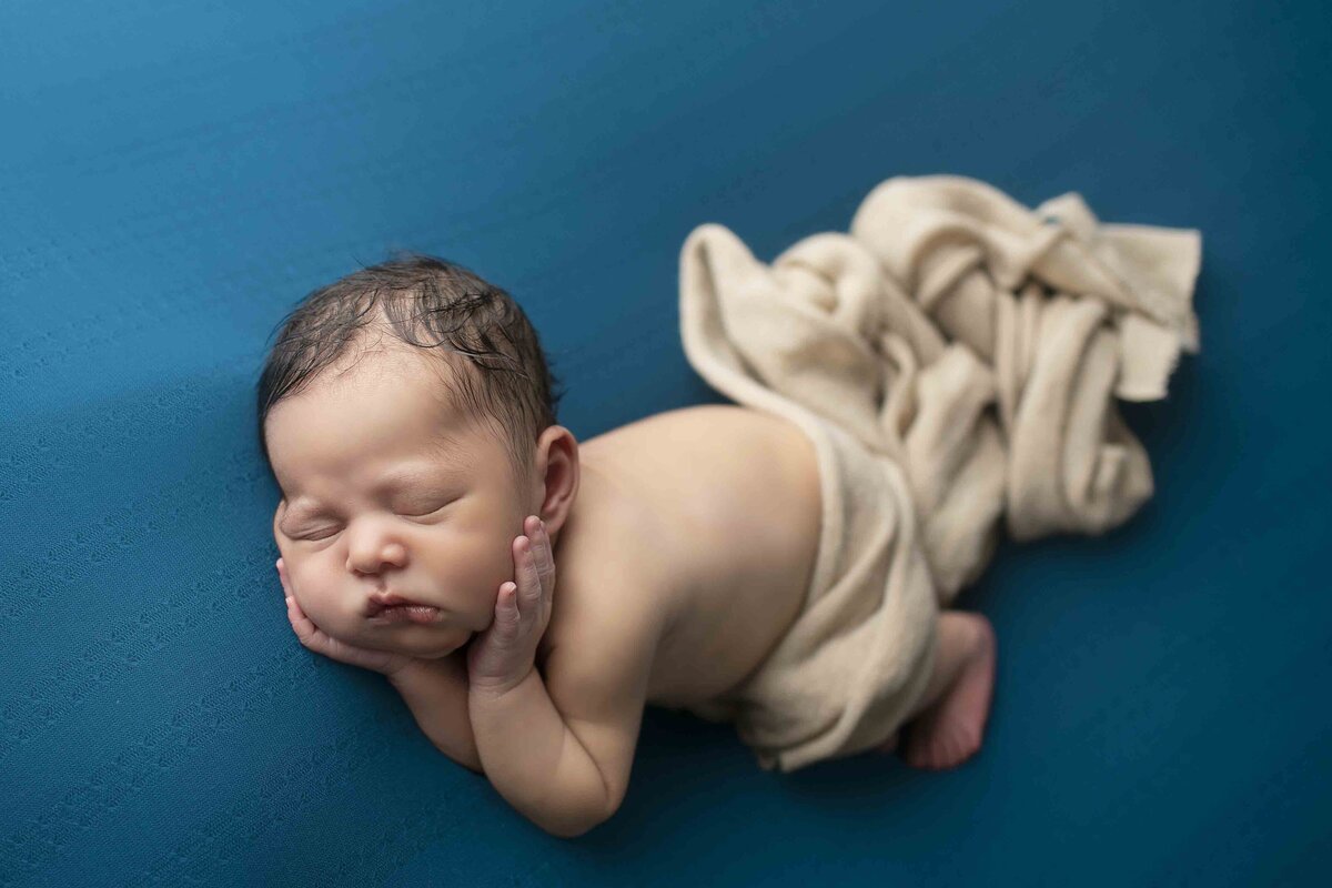 Fort Worth Newborn Photographer-1V5A5601 copy