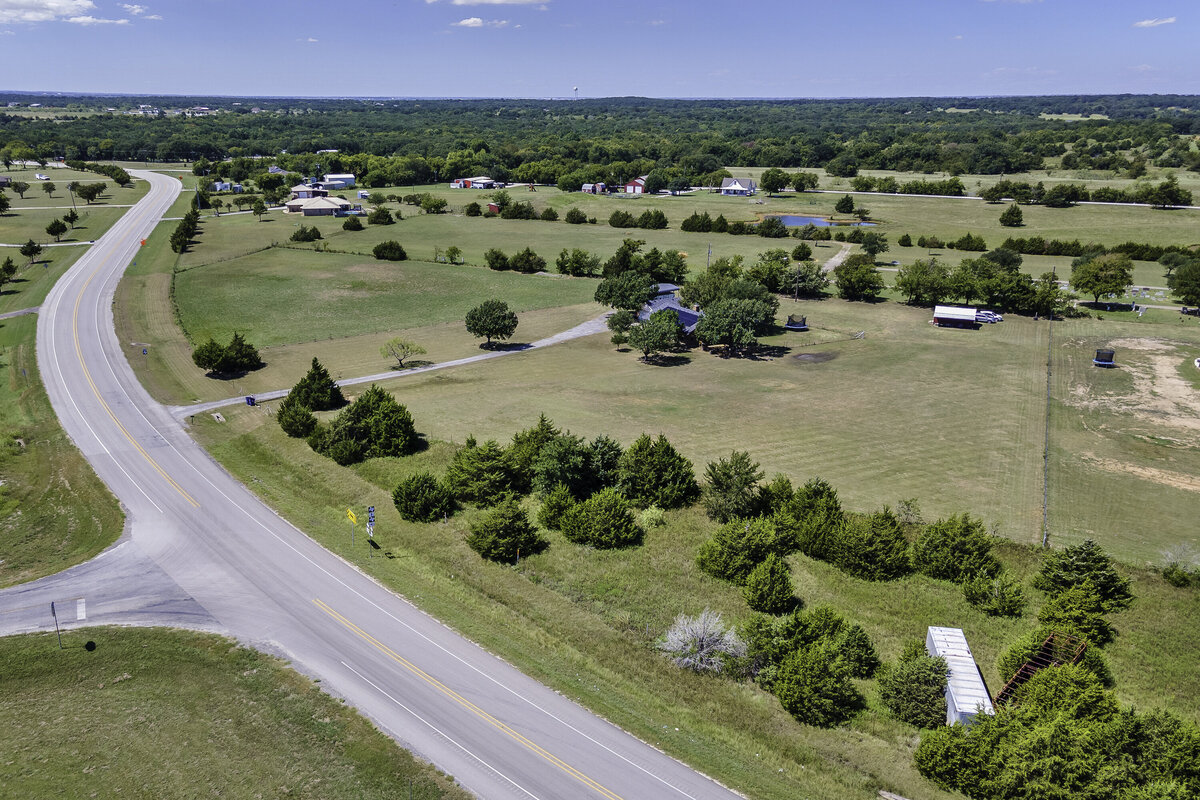 8229EastLoneOak-18