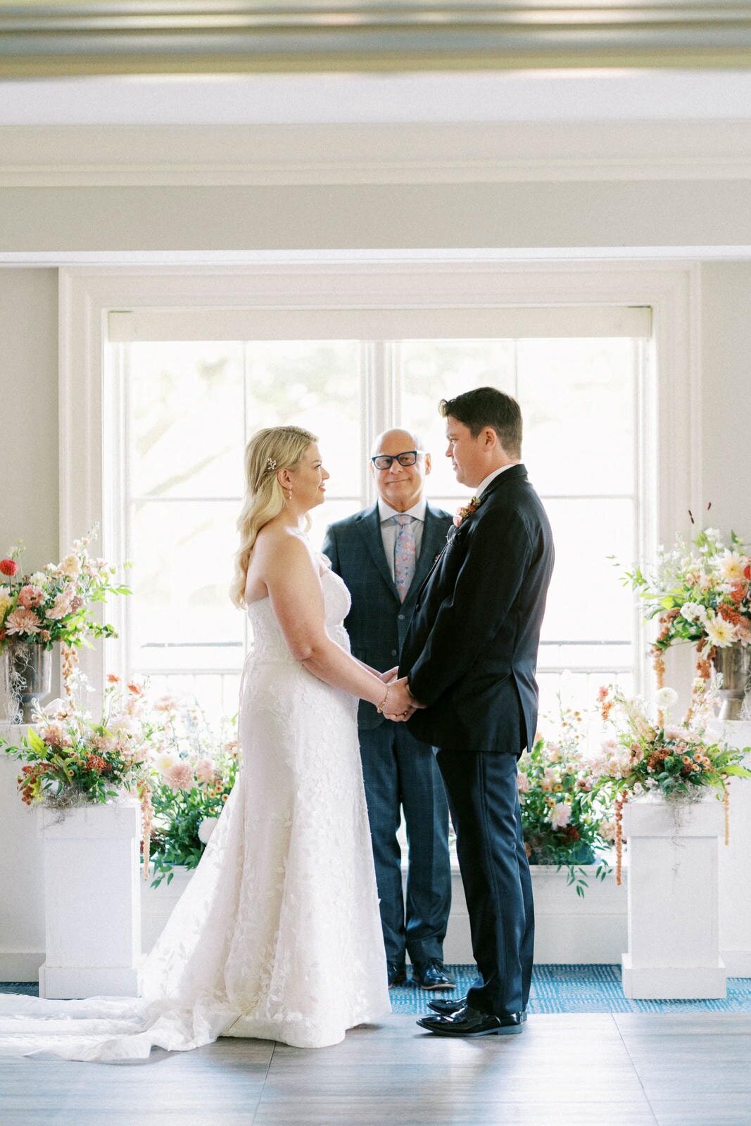 W5-Wedding-in-Oakville-Golf-Club-Shane-and-Katy-2023-10-14-2500px-1110