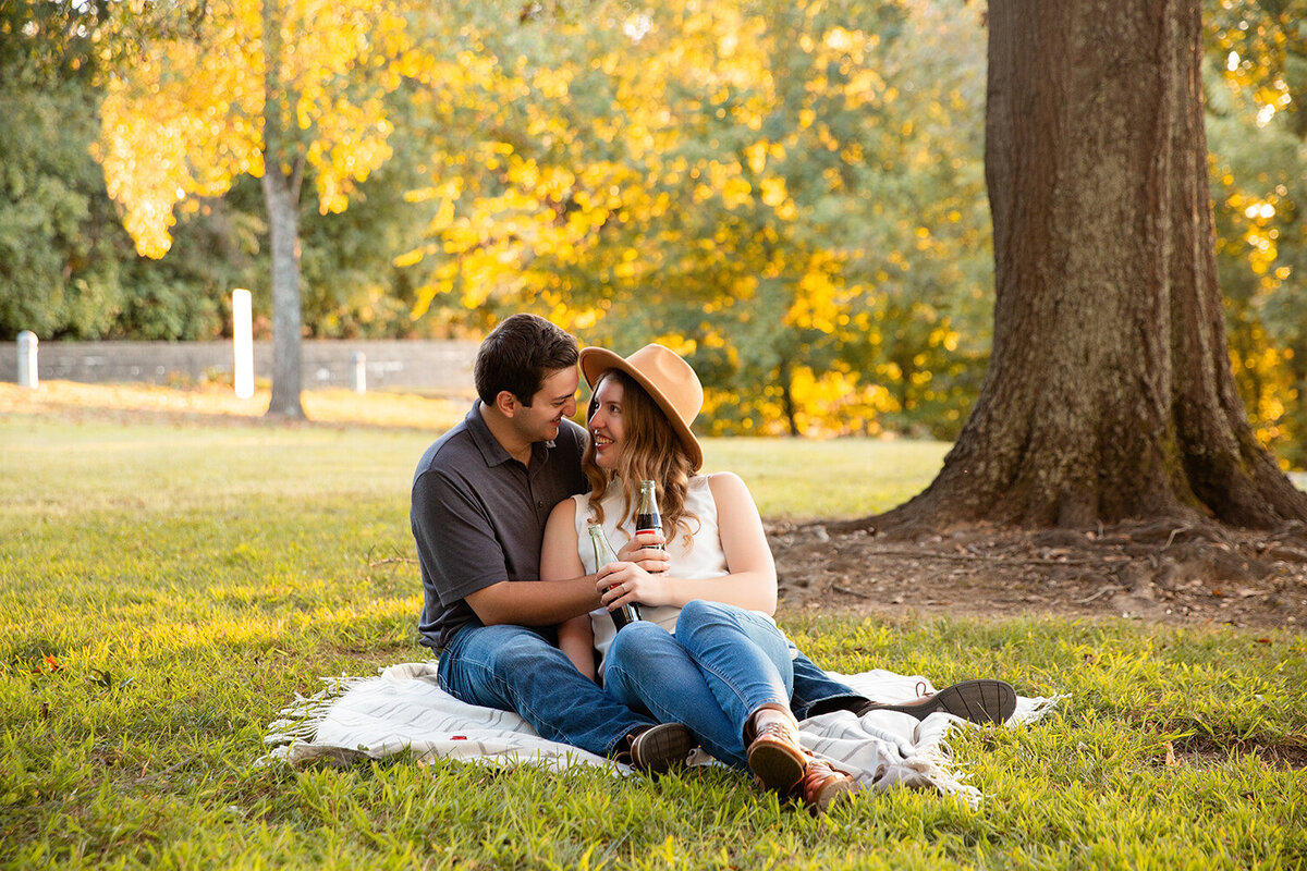 Couples portraits at Chattanooga Riverfront Park.