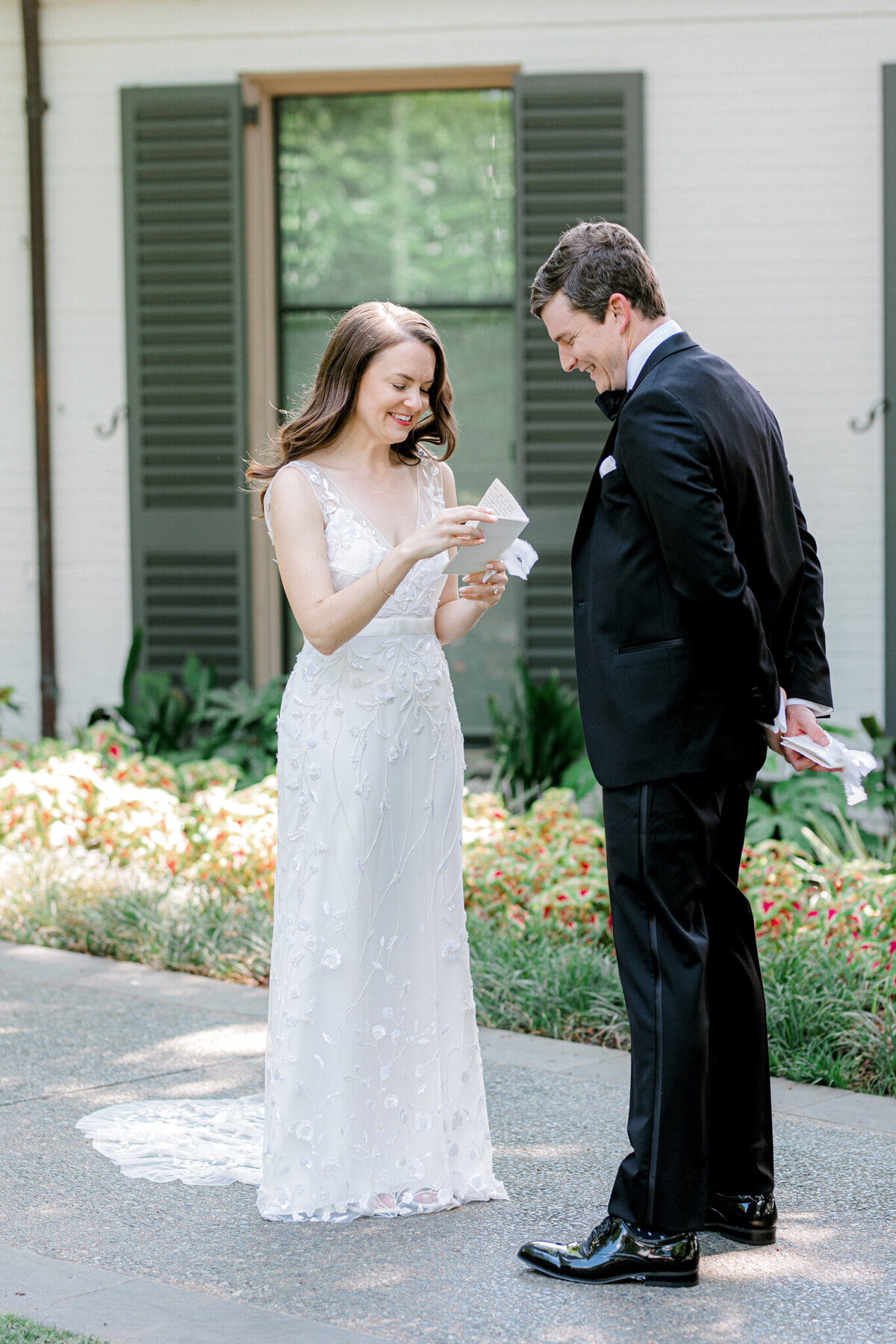 Gena & Matt's Wedding at the Dallas Arboretum | Dallas Wedding Photographer | Sami Kathryn Photography-72