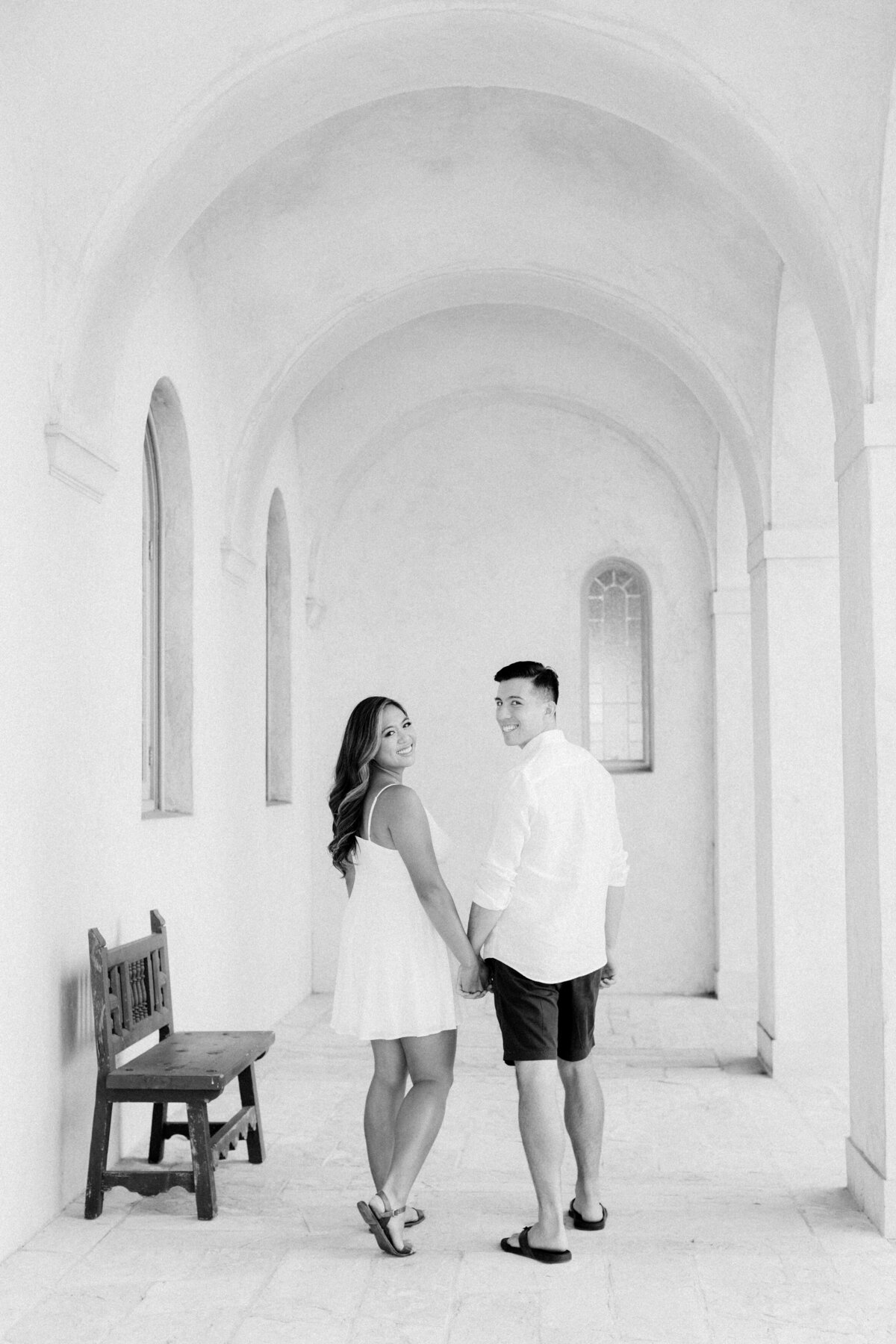 Carmel-by-the-sea-engagement-session-009
