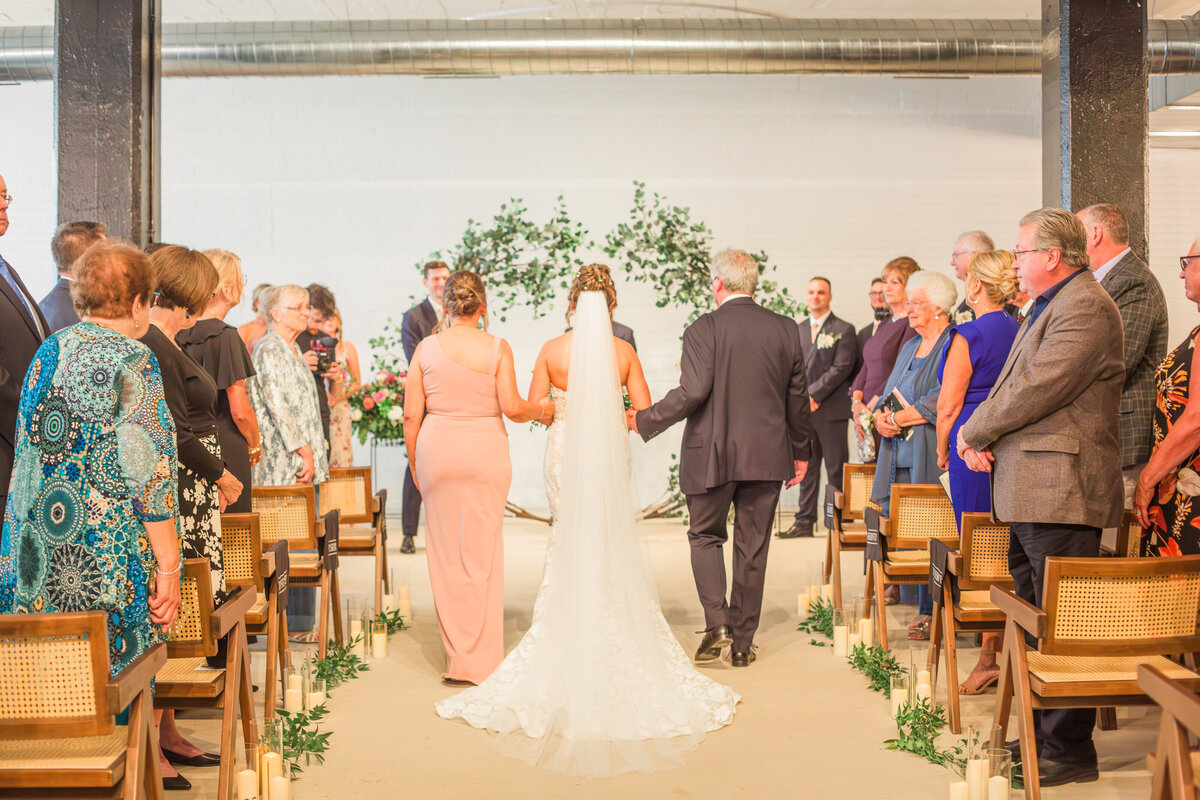 Lillie Mae Photo - Katie & John - Sneaks-27